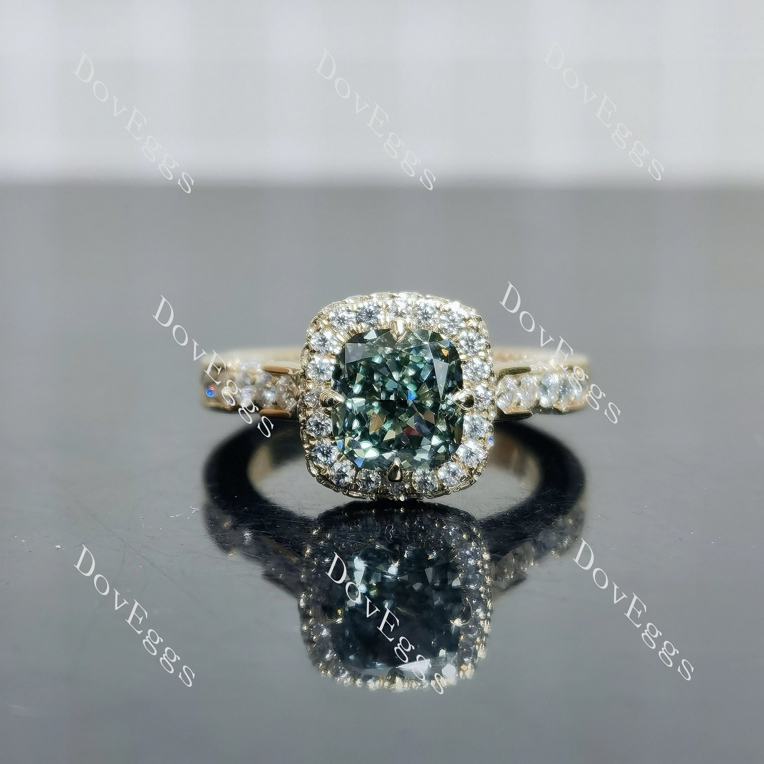 Doveggs Cushion Halo Green Lab Grown Diamond Engagement Ring