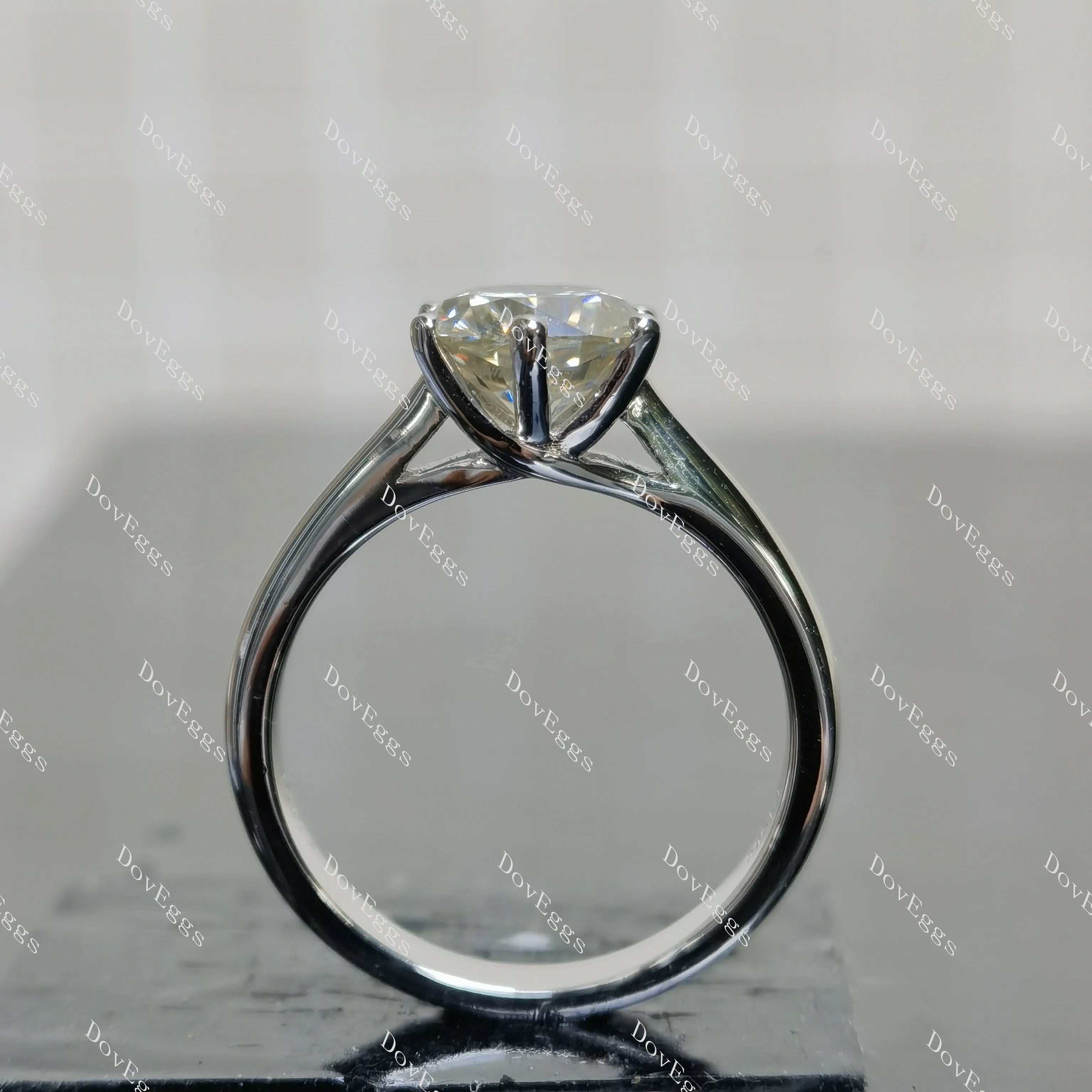 (size 7)Doveggs 2ct GHI color cushion moissanite engagement SS ring