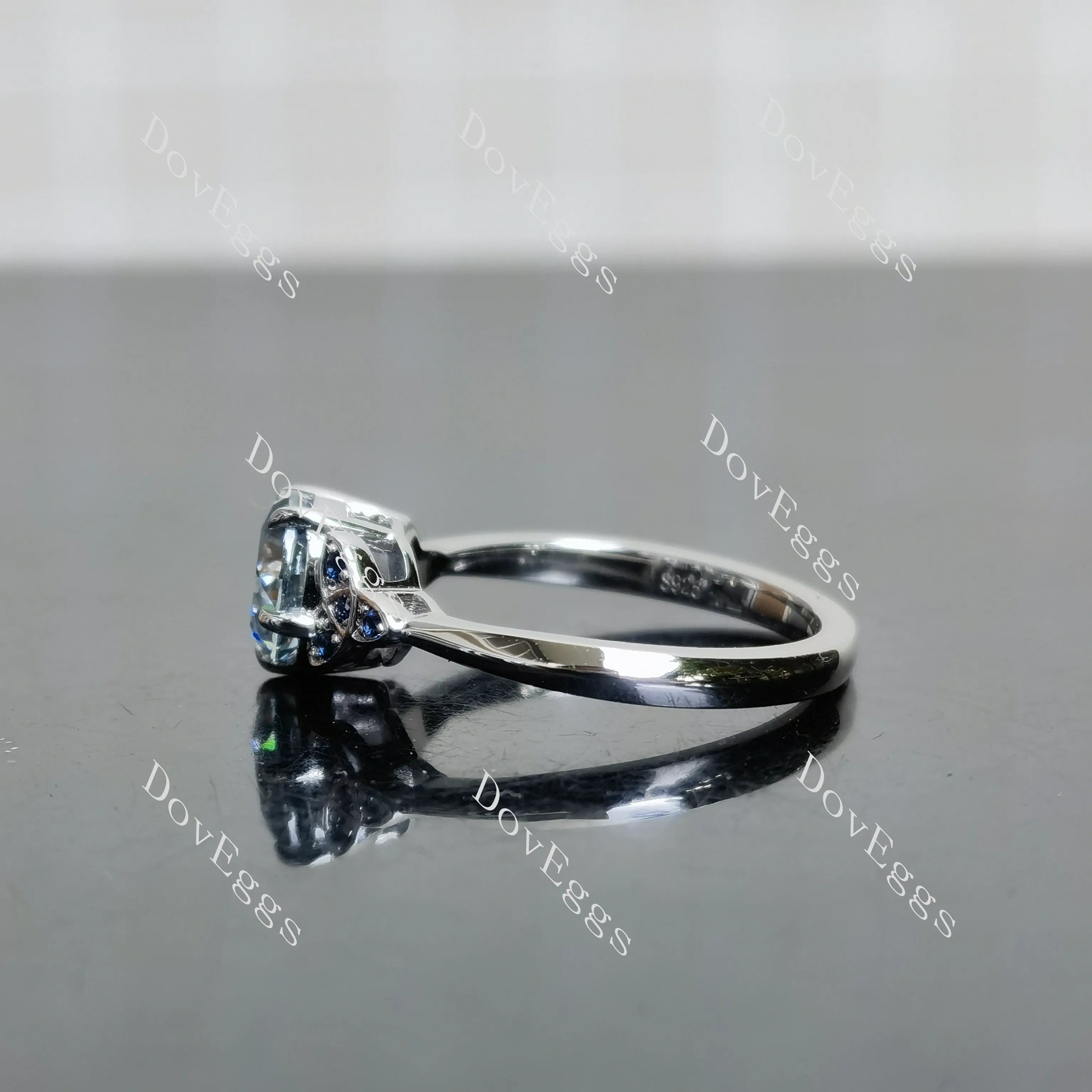 (size 5-5.25) Doveggs sterling silver 1ct round stardust grey colored moissanite engagement ring