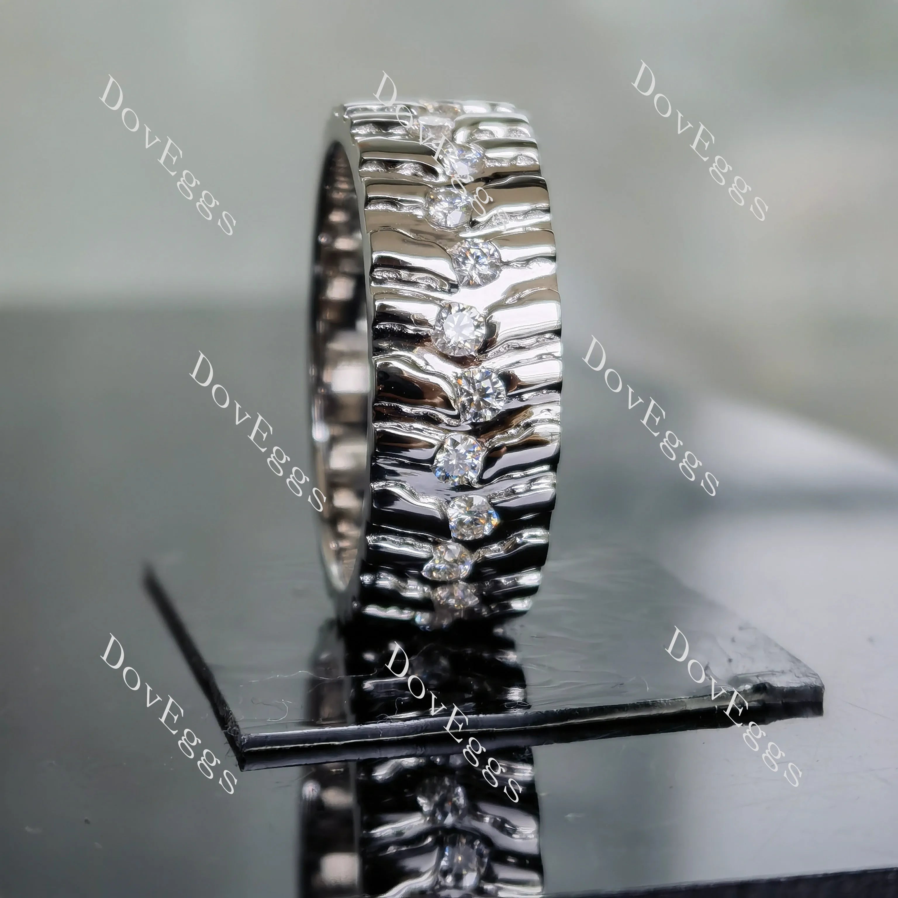 Doveggs round full eternity moissanite/lab grown diamond wedding band-9mm band width