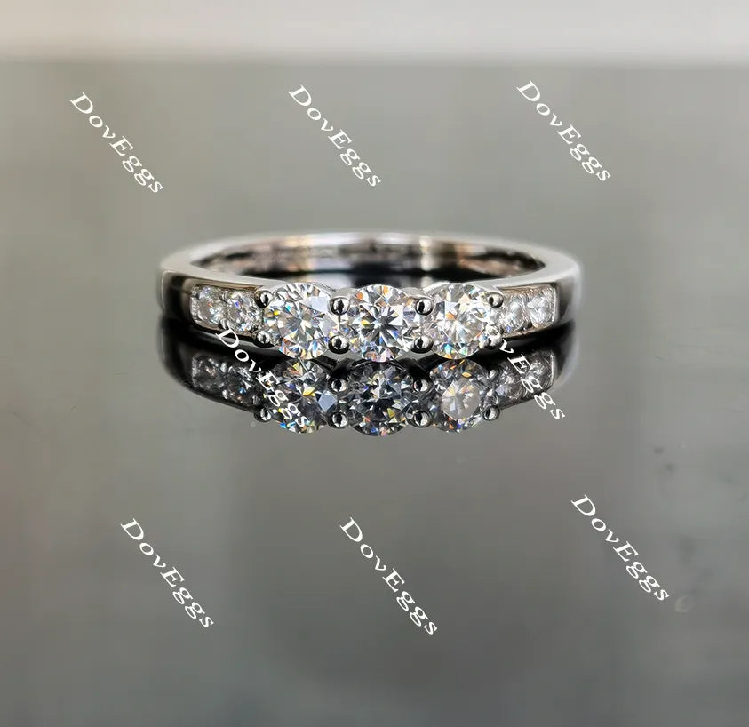 Doveggs round three stone moissanite/lab grown diamond wedding band-2mm band width