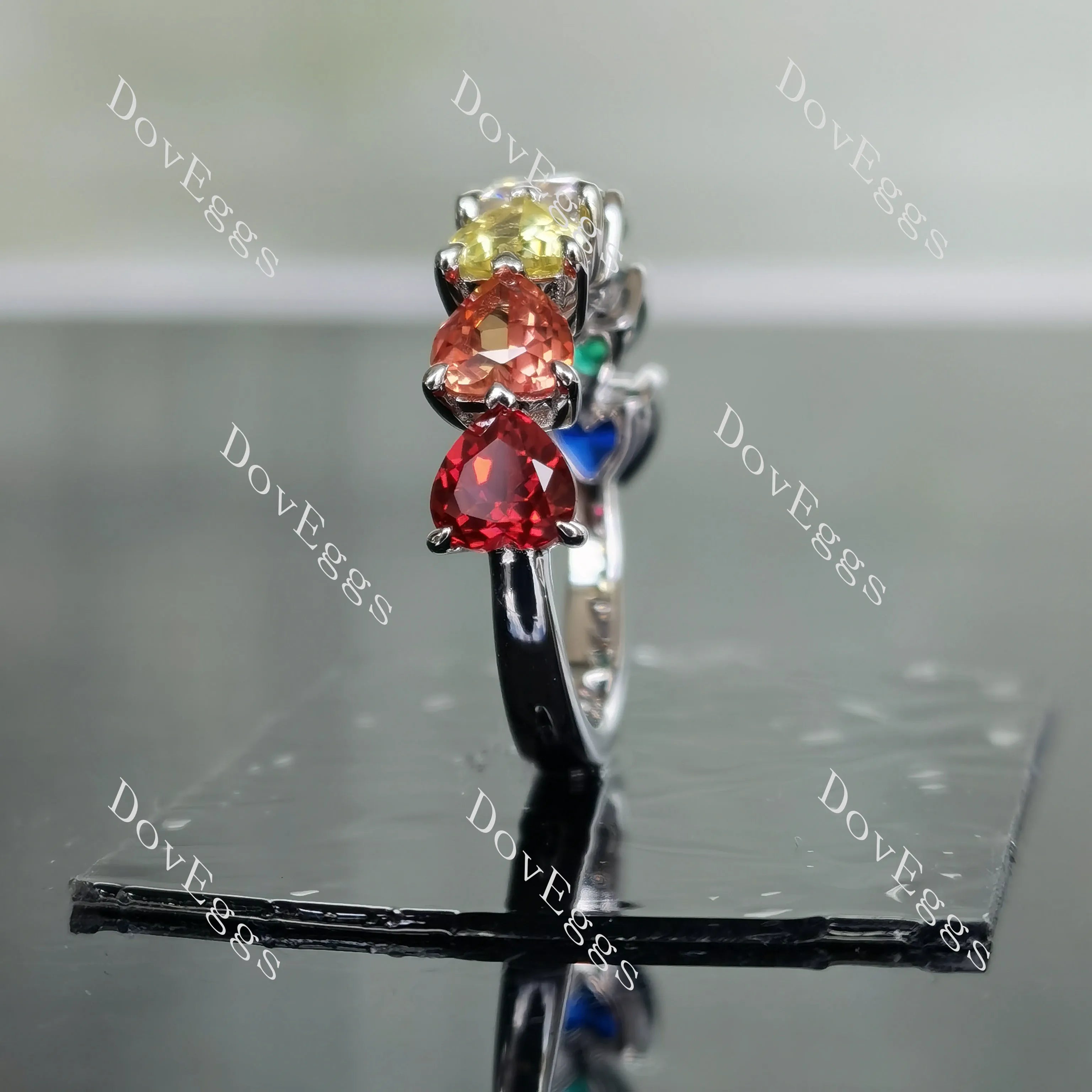 Doveggs heart ruby/orange-yellow sapphire/GHI-peacock blue moissanite/emerald/blue sapphire band-2.5mm band width