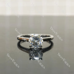 (size 8) Doveggs sterling silver 1.5ct Round moissanite engagement ring