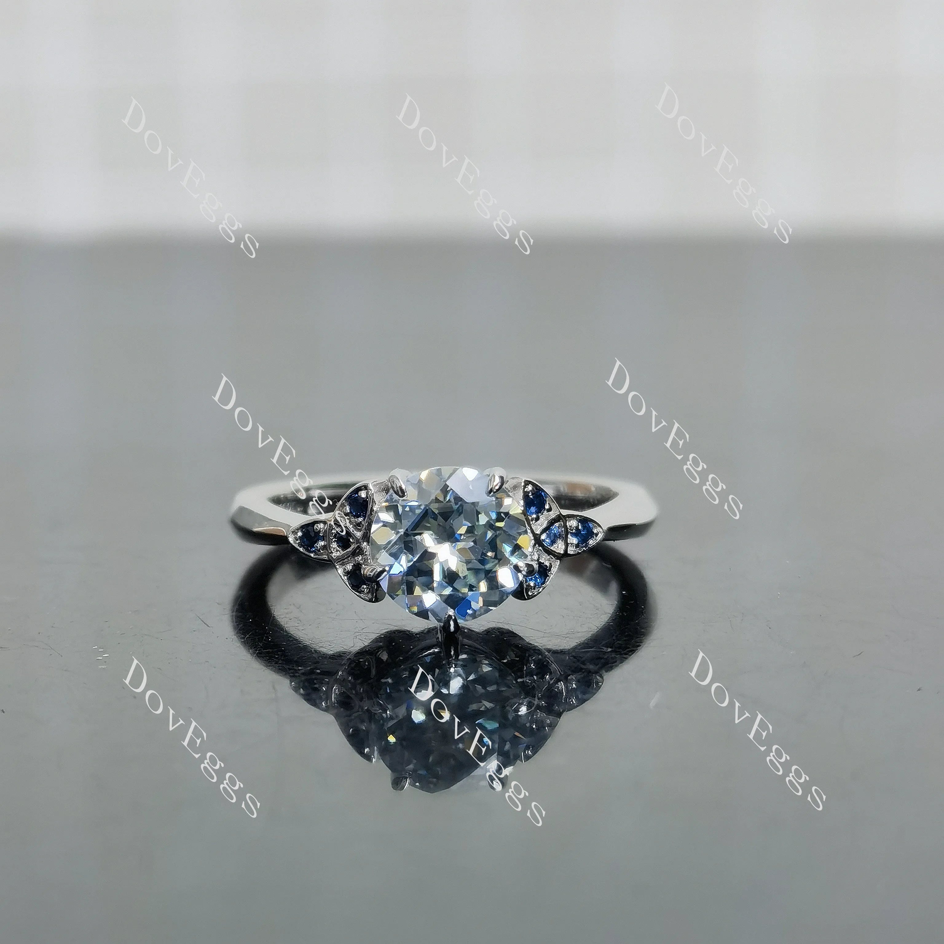 (size 5-5.25) Doveggs sterling silver 1ct round stardust grey colored moissanite engagement ring