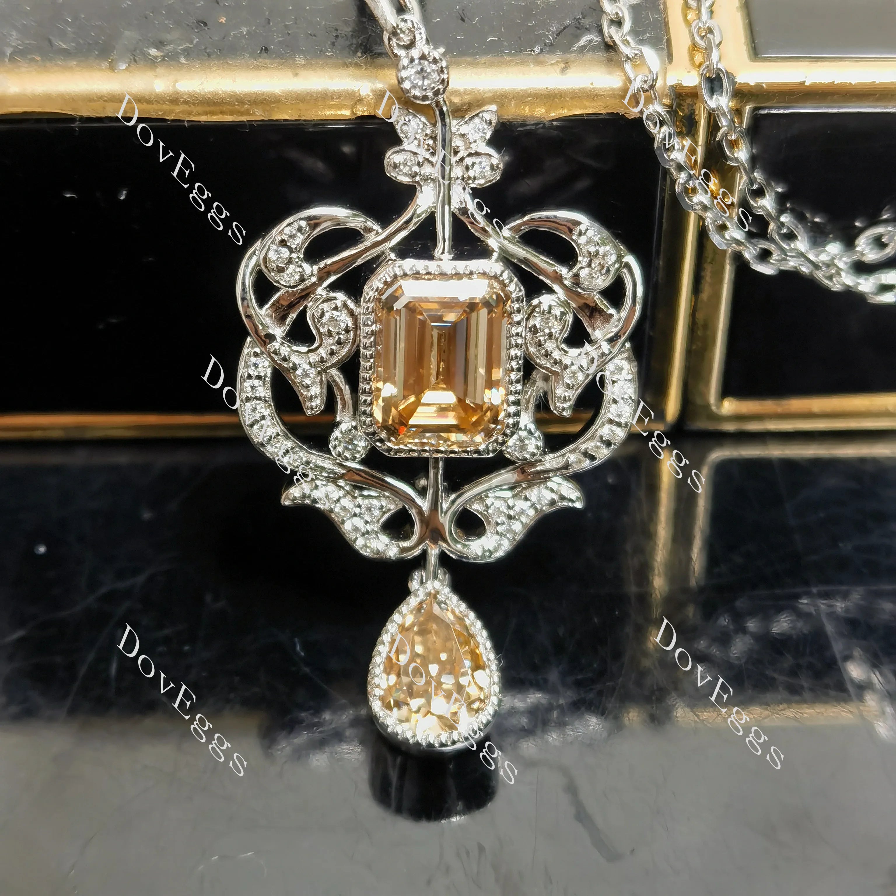 Doveggs sterling silver 2ct emerald & 1ct pear center colored moissanite pendant necklace