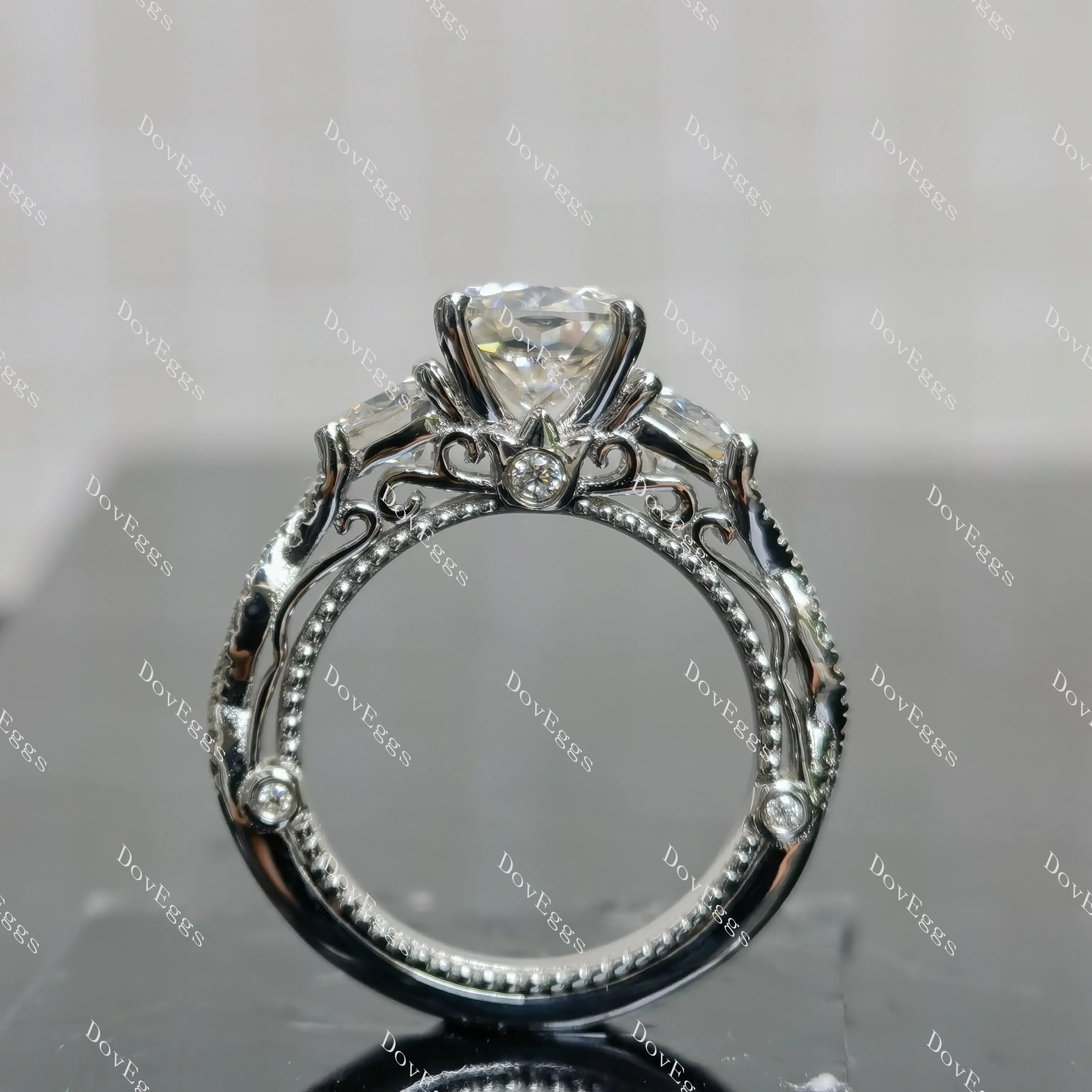 (size5.25) Doveggs 1.5ct cushion moissanite sterling silver engagement ring