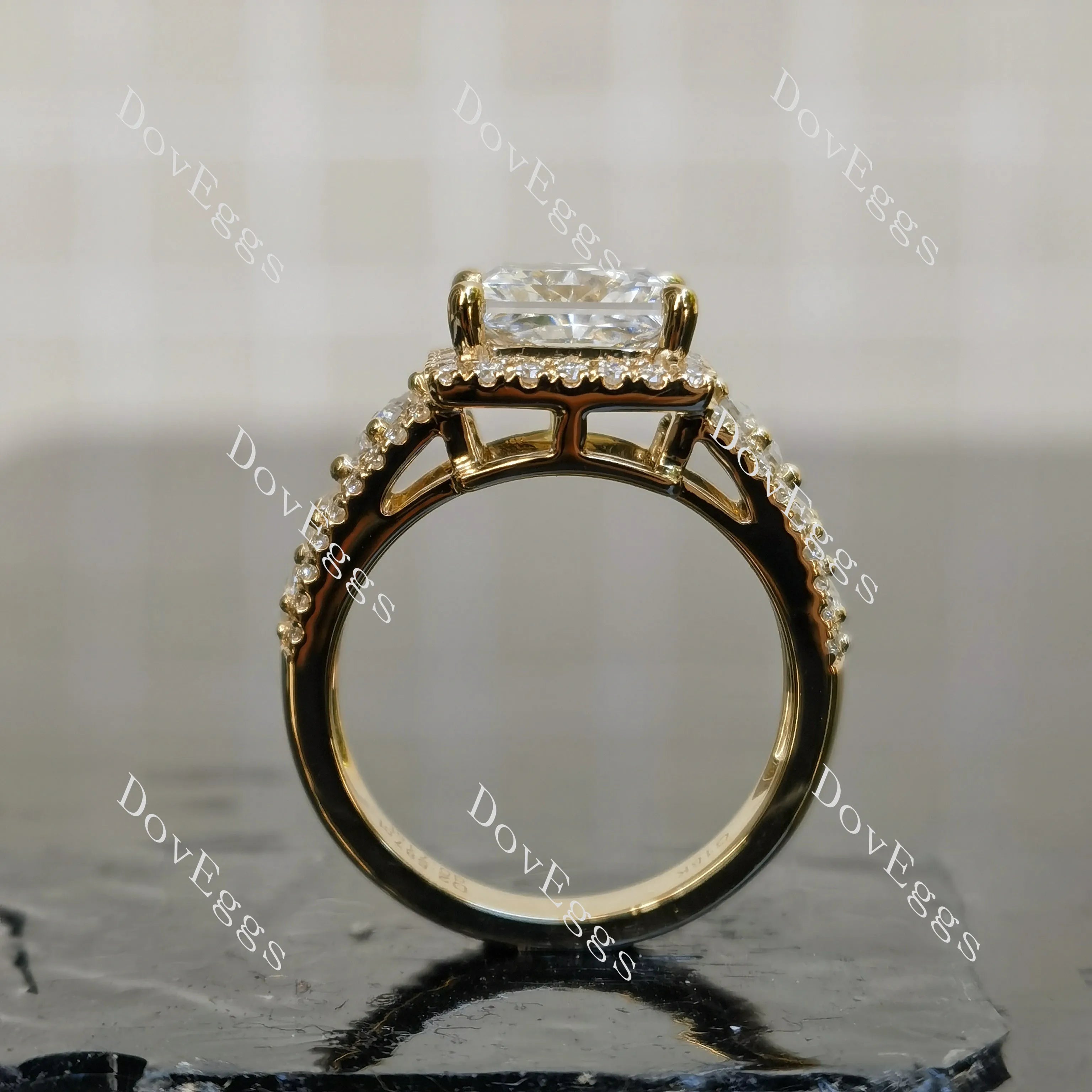 Doveggs Princess Halo Art Deco Lab Grown Diamond Engagement Ring