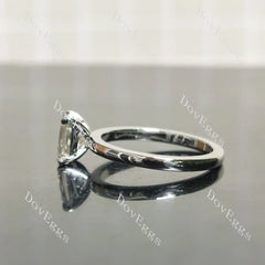 (size 5) Doveggs sterling silver 1ct Radiant moissanite engagement ring