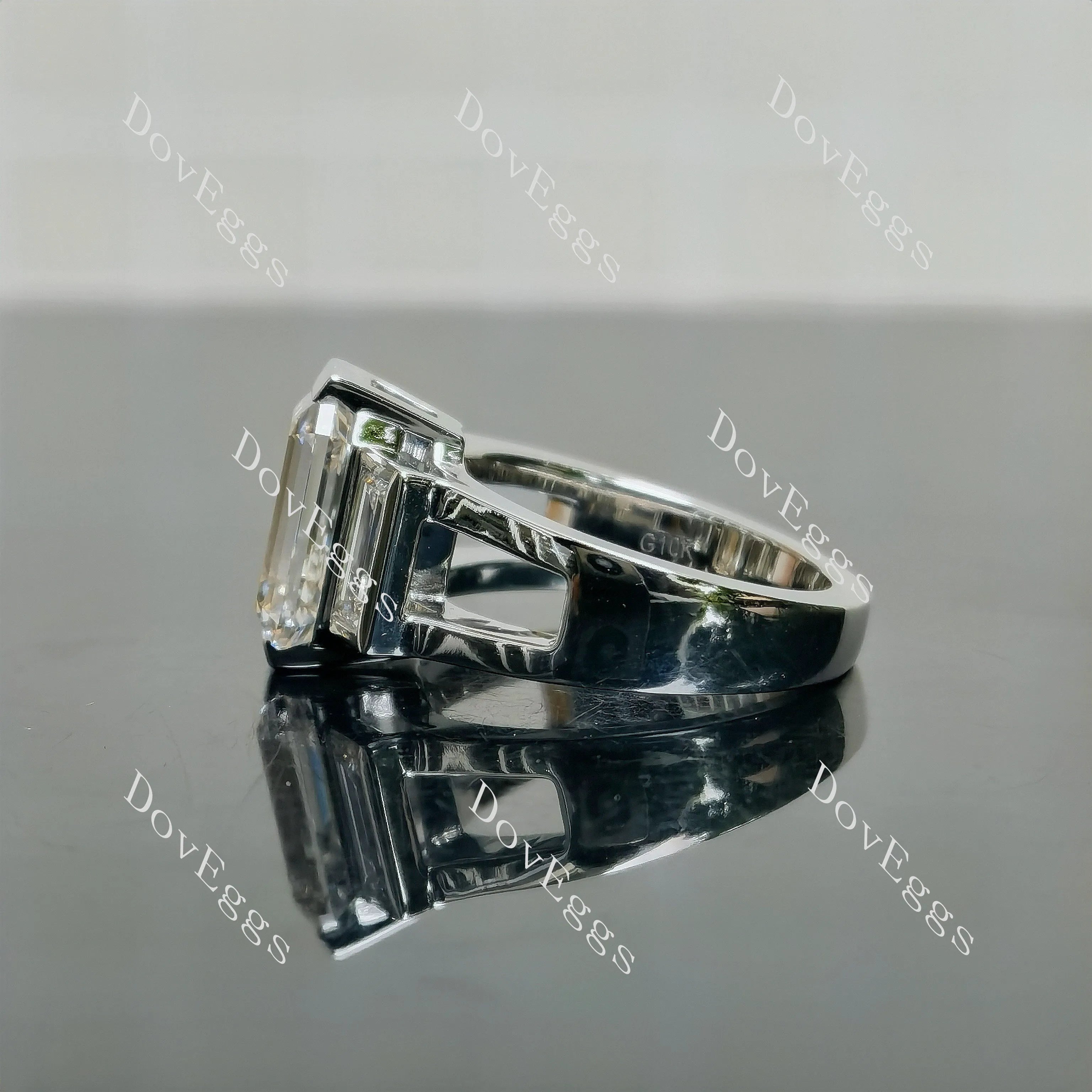 Doveggs Emerald Three Stones Split Shanks Lab Grown Diamond Engagement Ring