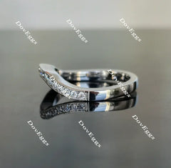 Doveggs round curved moissanite/lab grown diamond wedding band-2.2mm band width