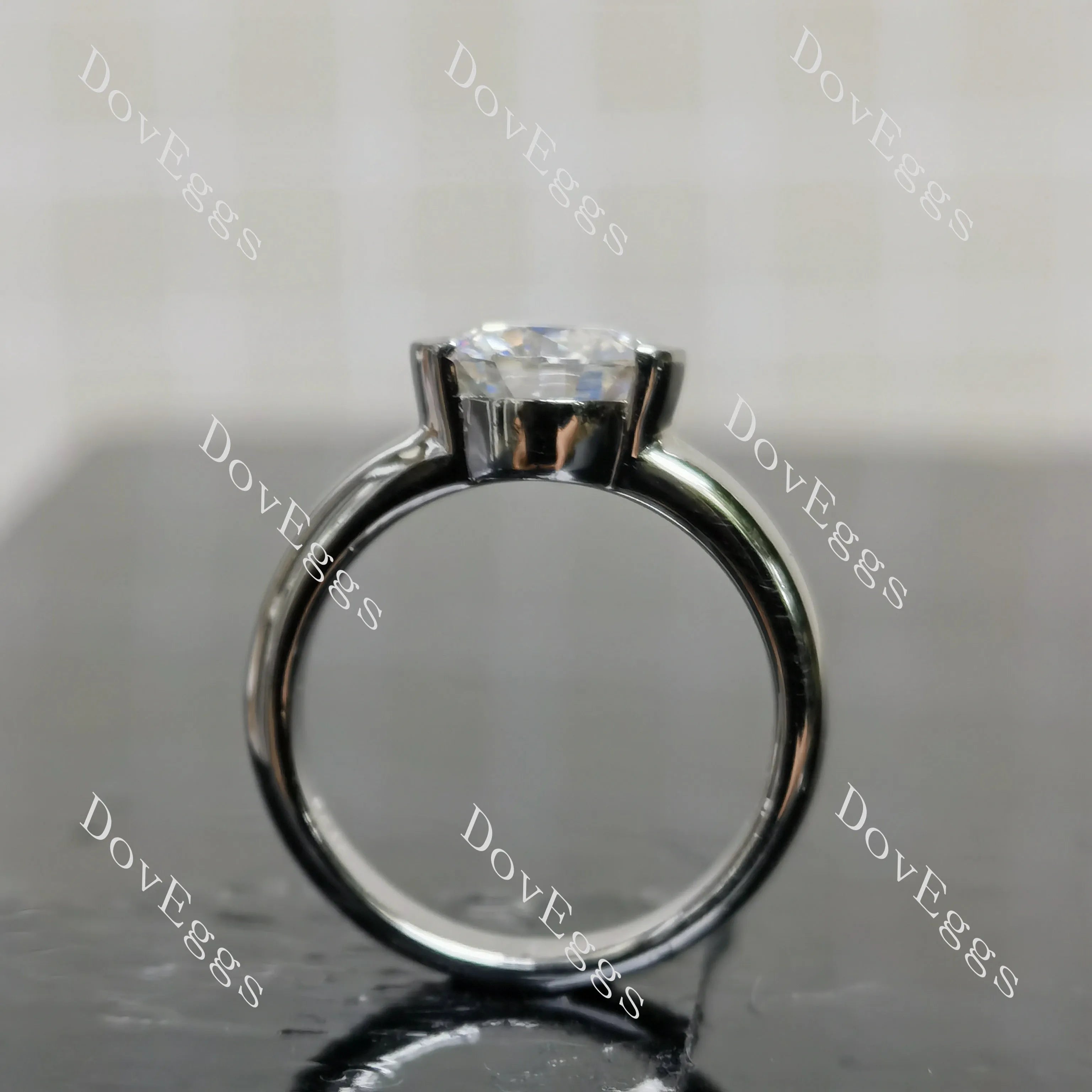 (size 6)Doveggs sterling silver 2ct Round moissanite engagement ring