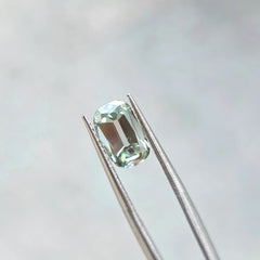 2.19ct Cushion Old Mine Cut Lab Diamond – Fancy Vivid Green Color VS1 | Doveggs Certified