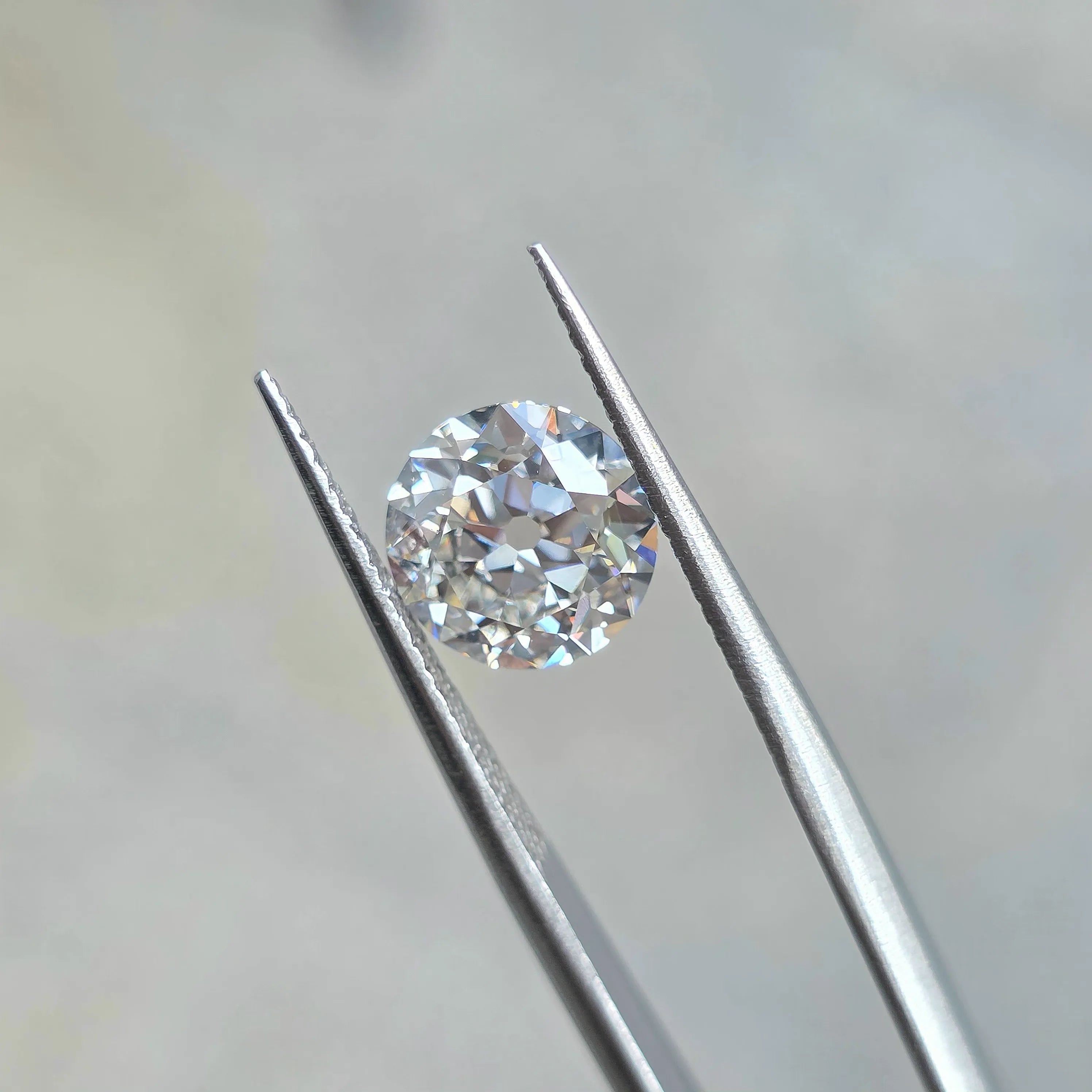 3.02ct Round European Cut Lab Diamond – F Color VVS2 | Doveggs Certified