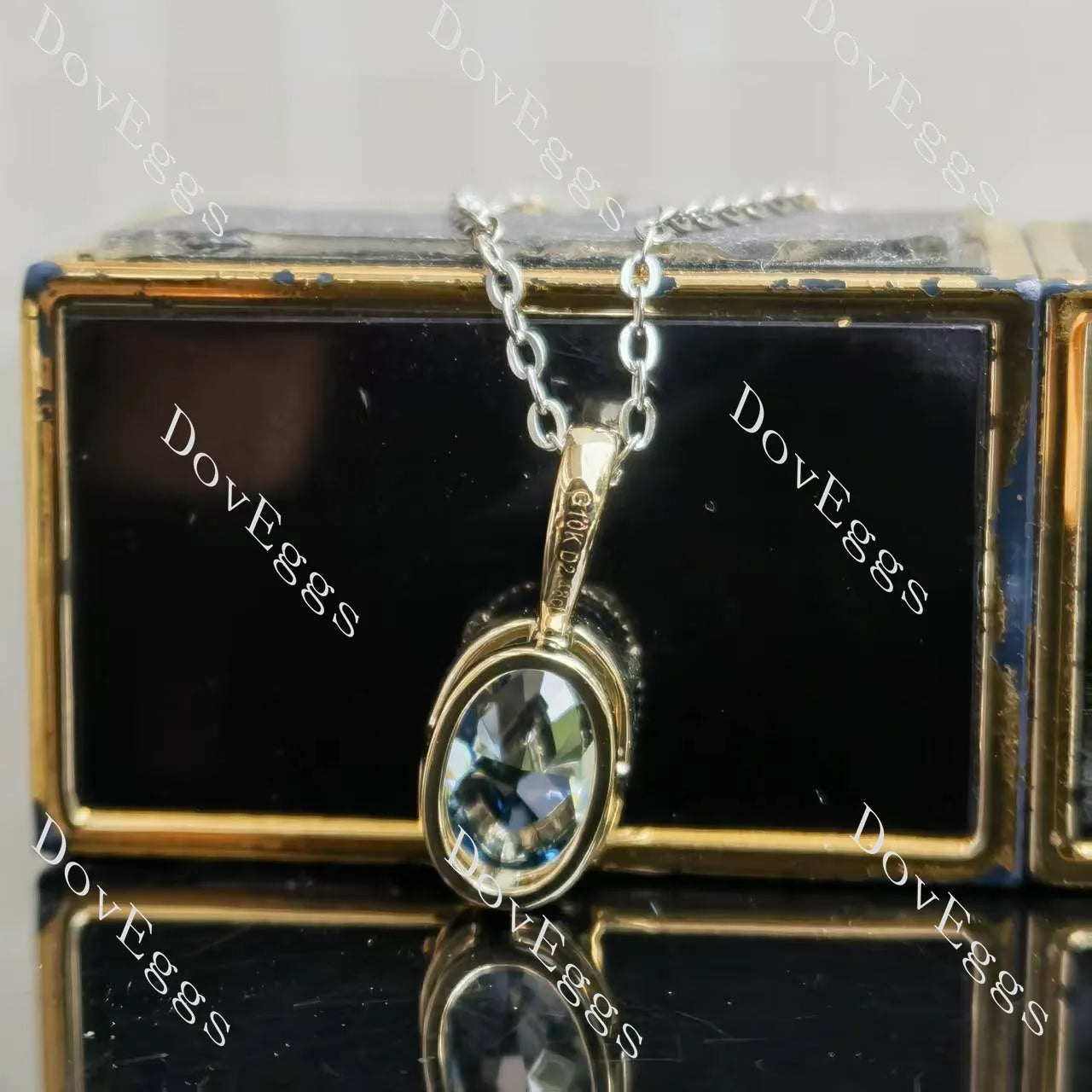 River Lee-Oval solitaire moissanite pendant necklace (pendant only)| Doveggs
