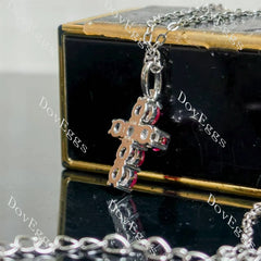 Round pave six stones moissanite pendant necklace (pendant only)| Doveggs