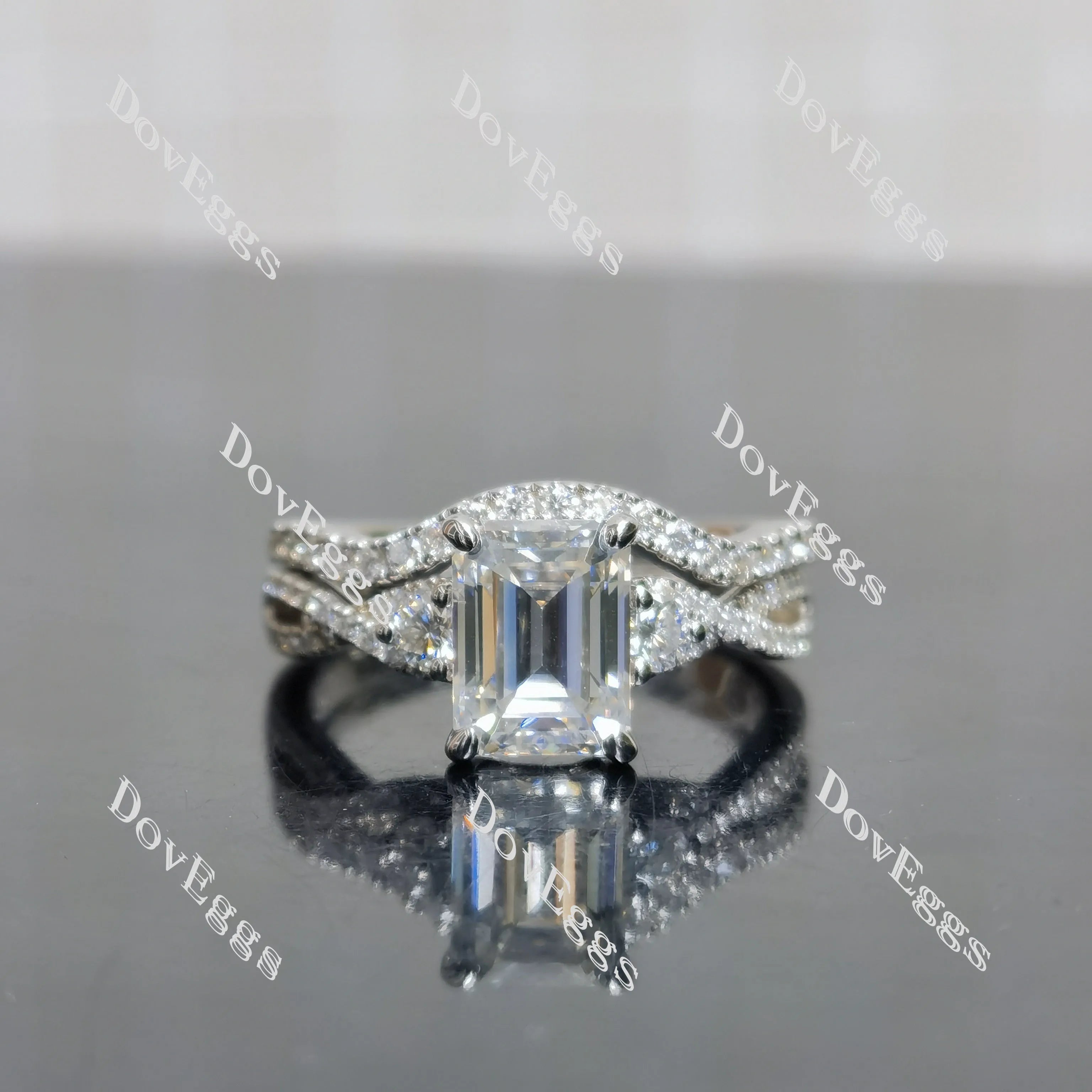 (size 7) Doveggs sterling silver 2ct GHI color Emerald engagement ring set（2rings）