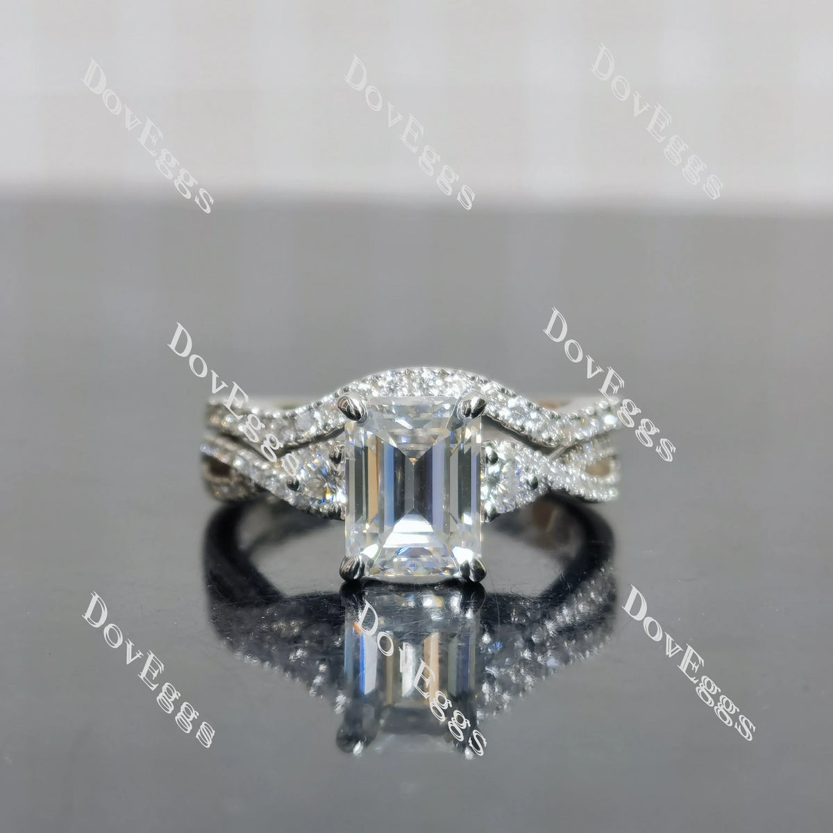 (size 7) Doveggs sterling silver 2ct GHI color Emerald engagement ring set（2rings）