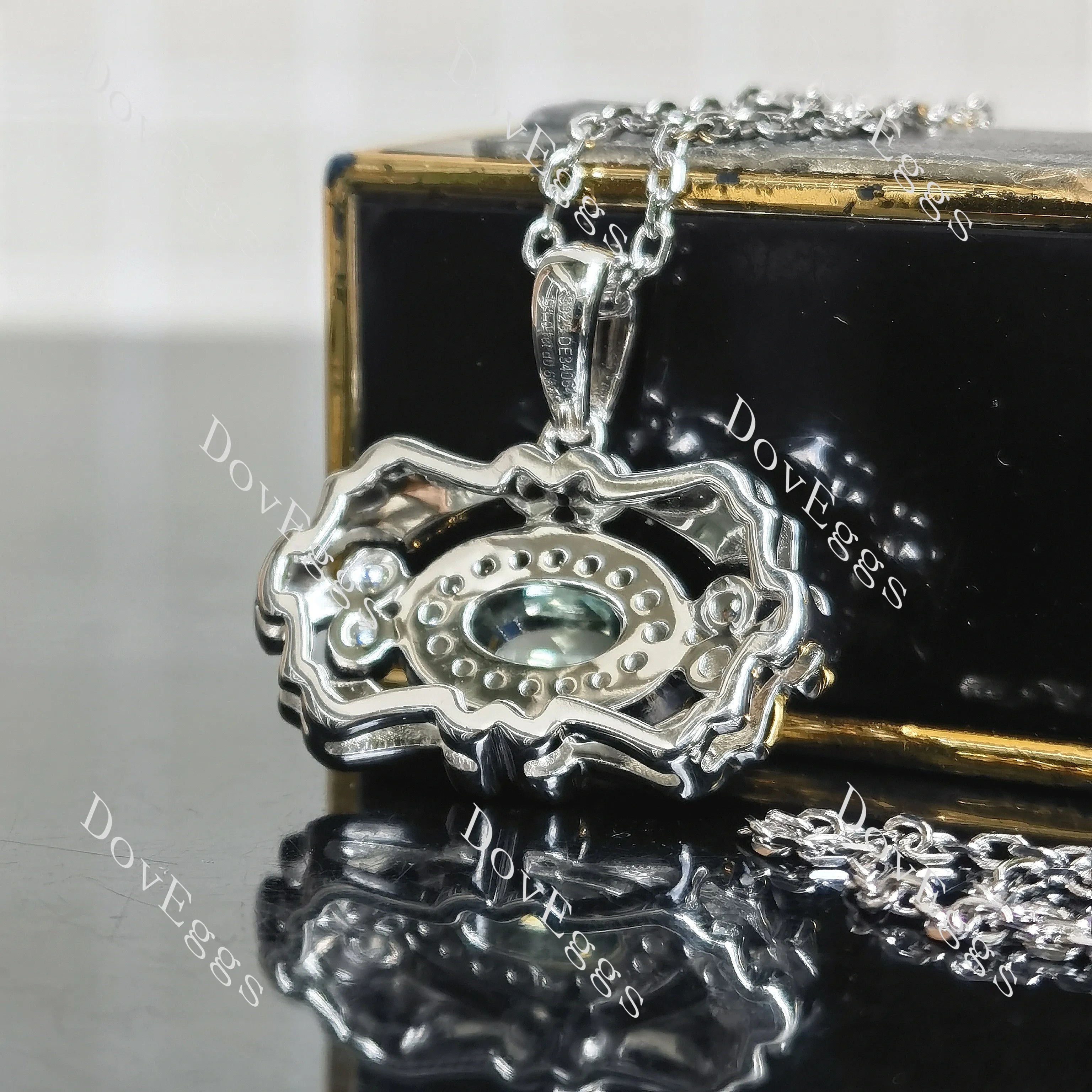 Maryanne’s-Oval art deco halo rose cut moissnaite pendant necklace (pendant only)| Doveggs