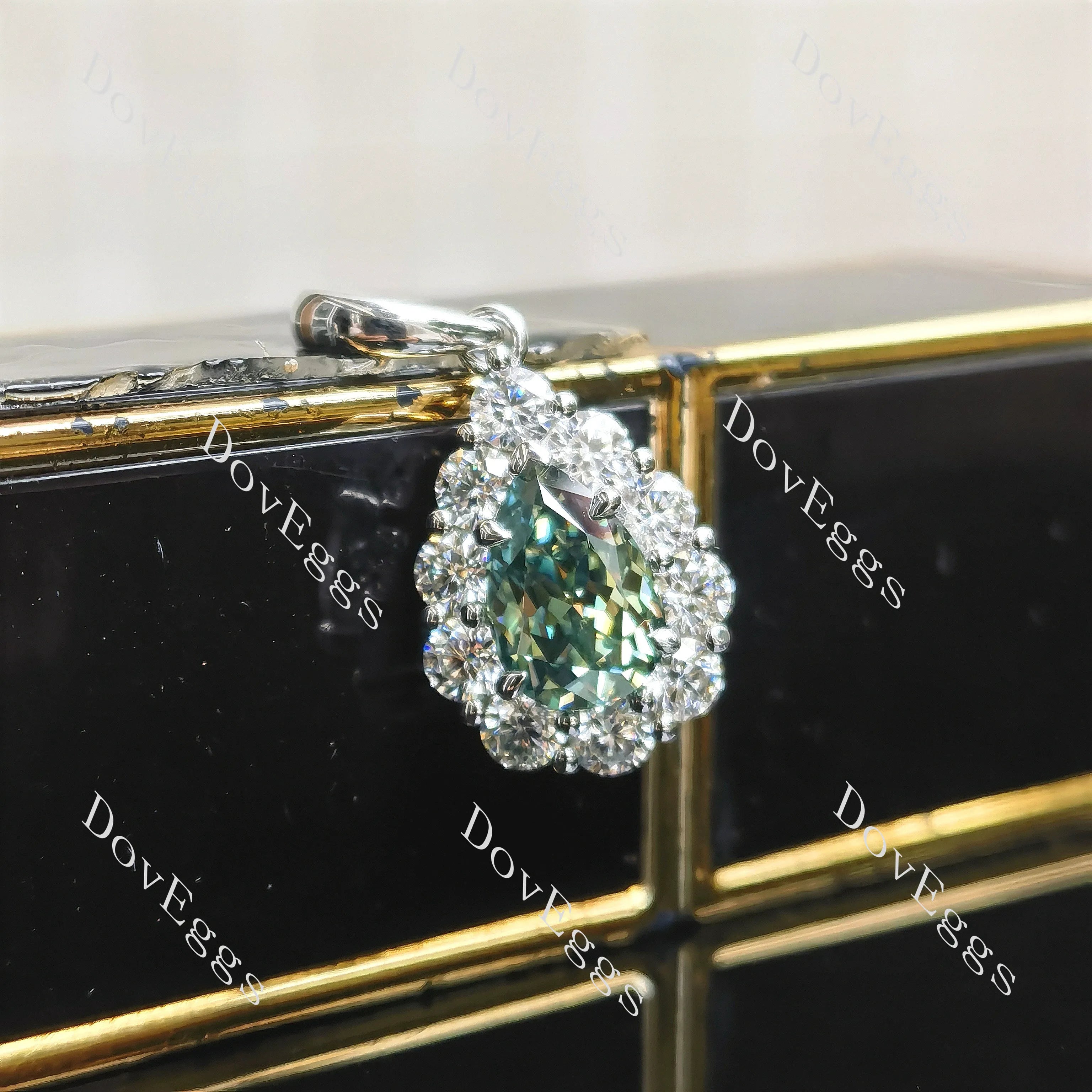 Aunty Maryanne’s Pear halo moissanite pendant necklace (pendant only)| Doveggs