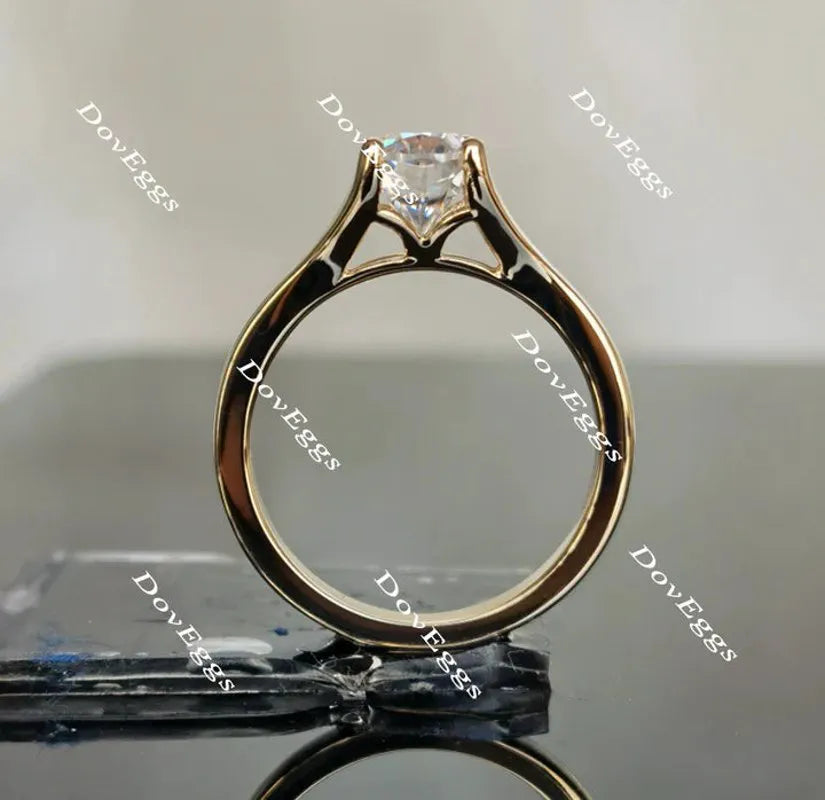 Oval solitaire split shank moissanite engagement ring| Doveggs