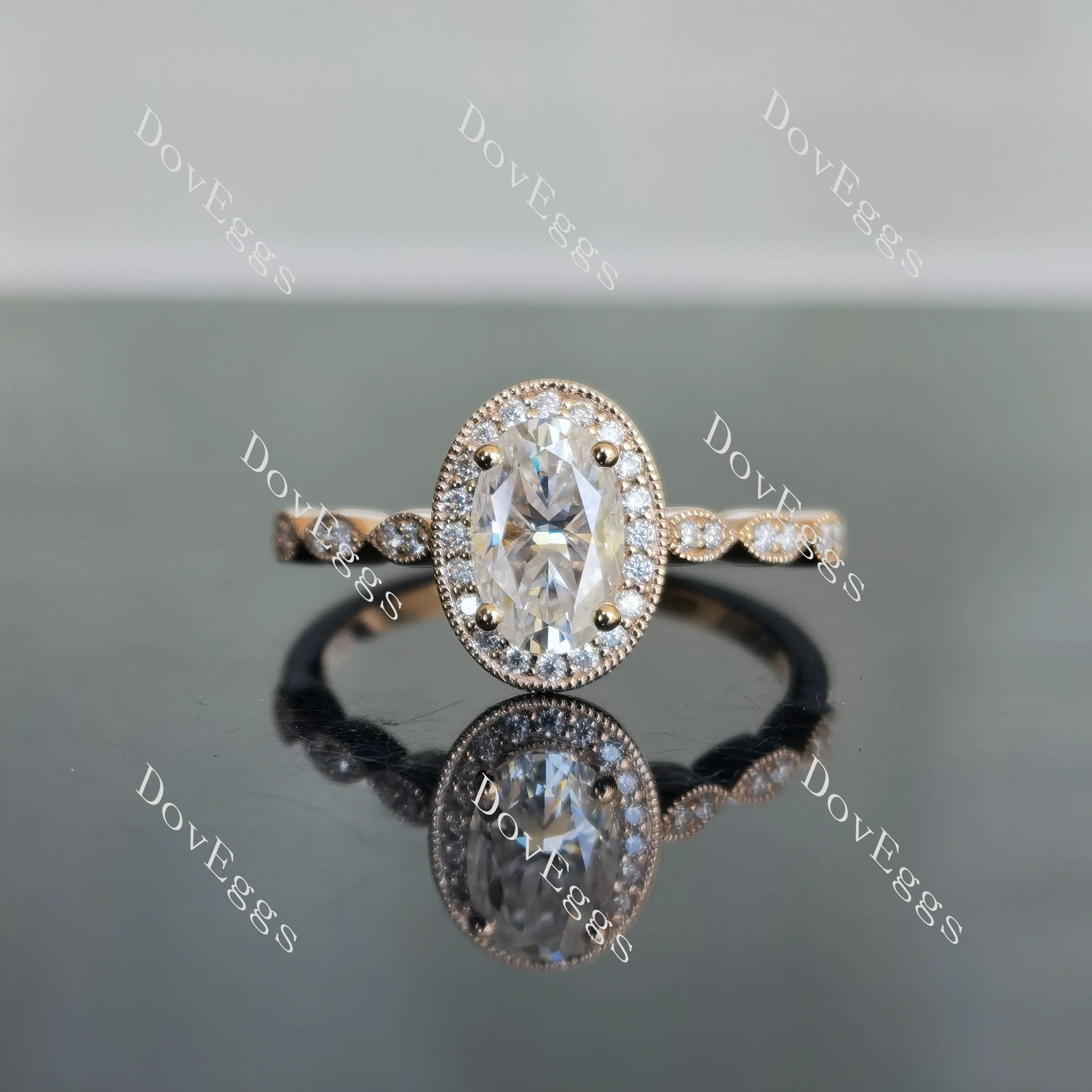 Oval art deco halo moissanite engagement ring| Doveggs