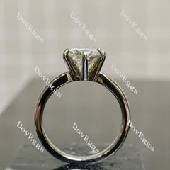 (size 7.75) Doveggs sterling silver 2ct GHI color round moissanite engagement ring