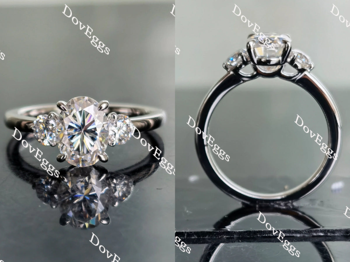 Oval three stones moissanite engagement ring| Doveggs