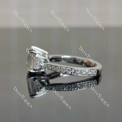 Doveggs three-stone engagement ring semi-mount only(Exclusively to DovEggs Stones)