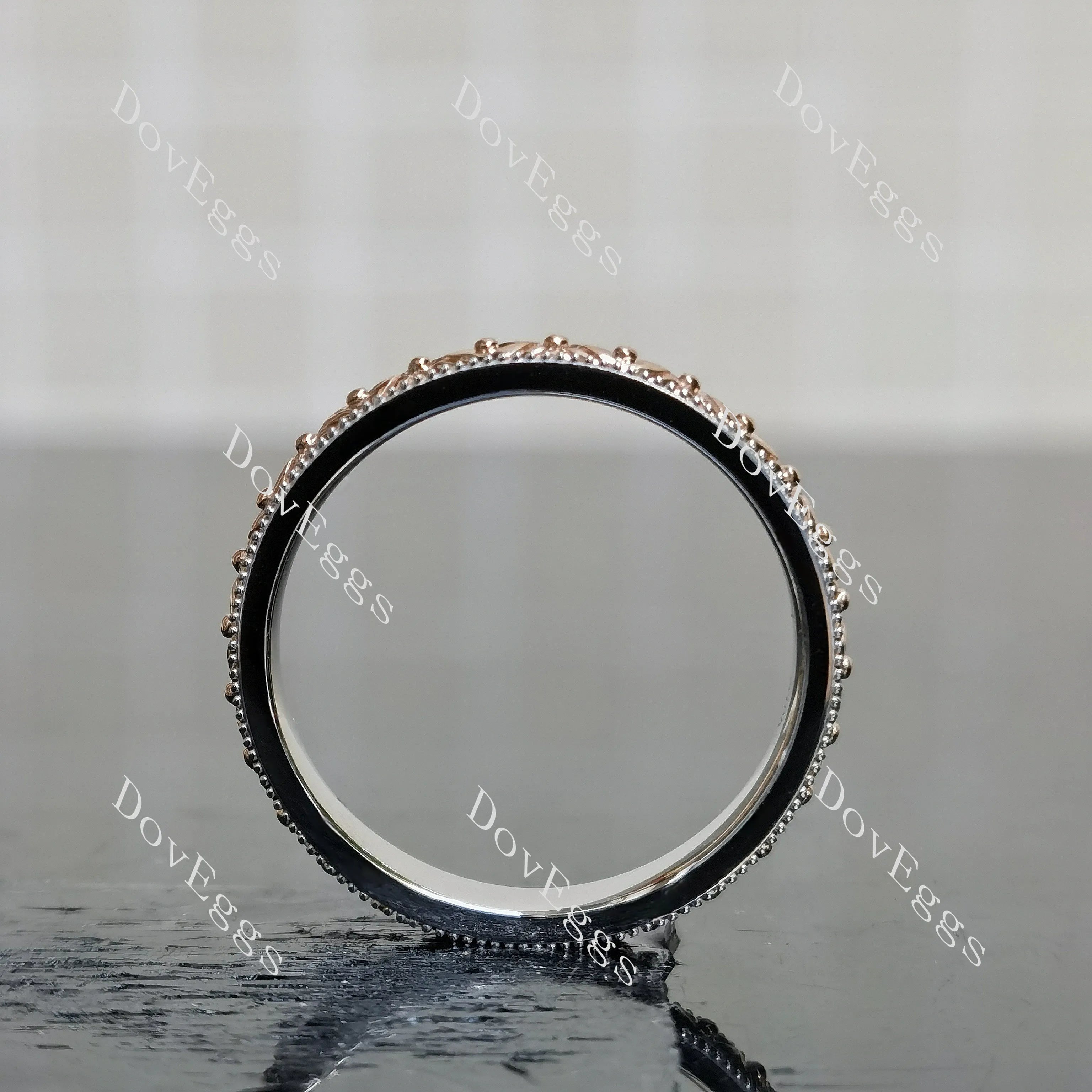 Carved art deco plain wedding band-3.5mm band width| DovEggs