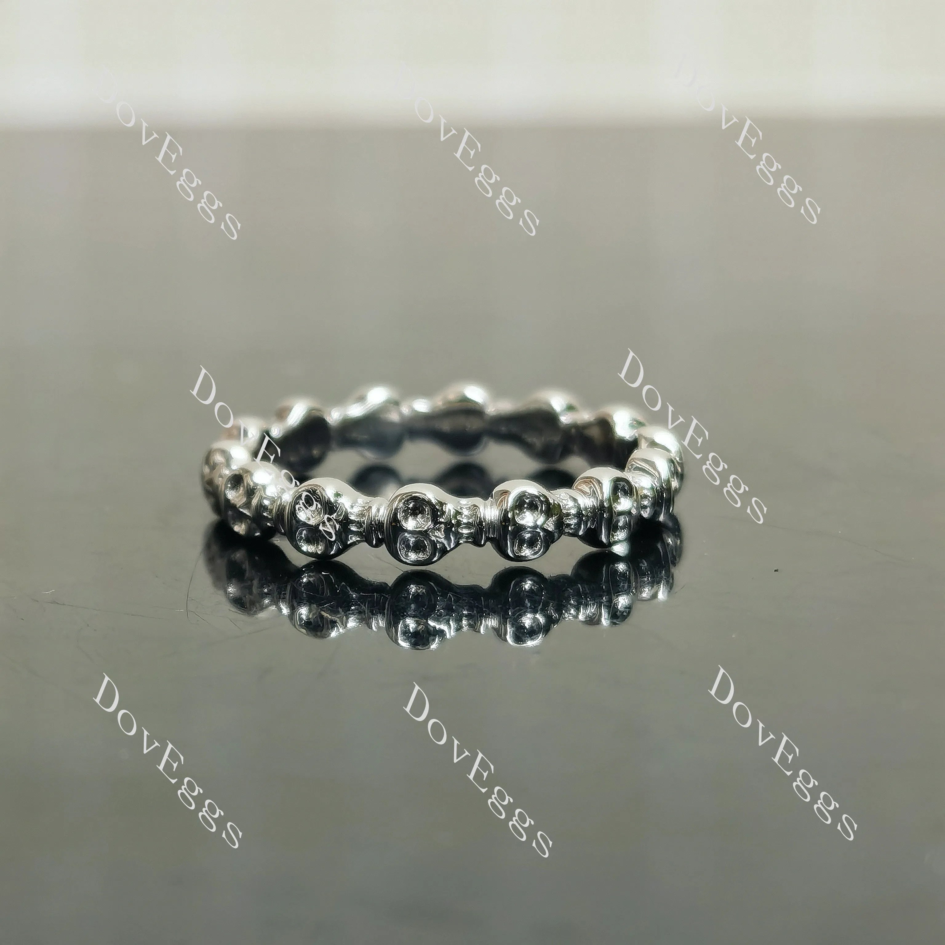 Plain mini skull eternity band-3.0mm band width| DovEggs