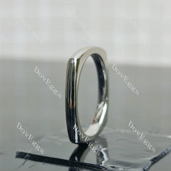 Plain square wedding band-2.5mm band width| DovEggs