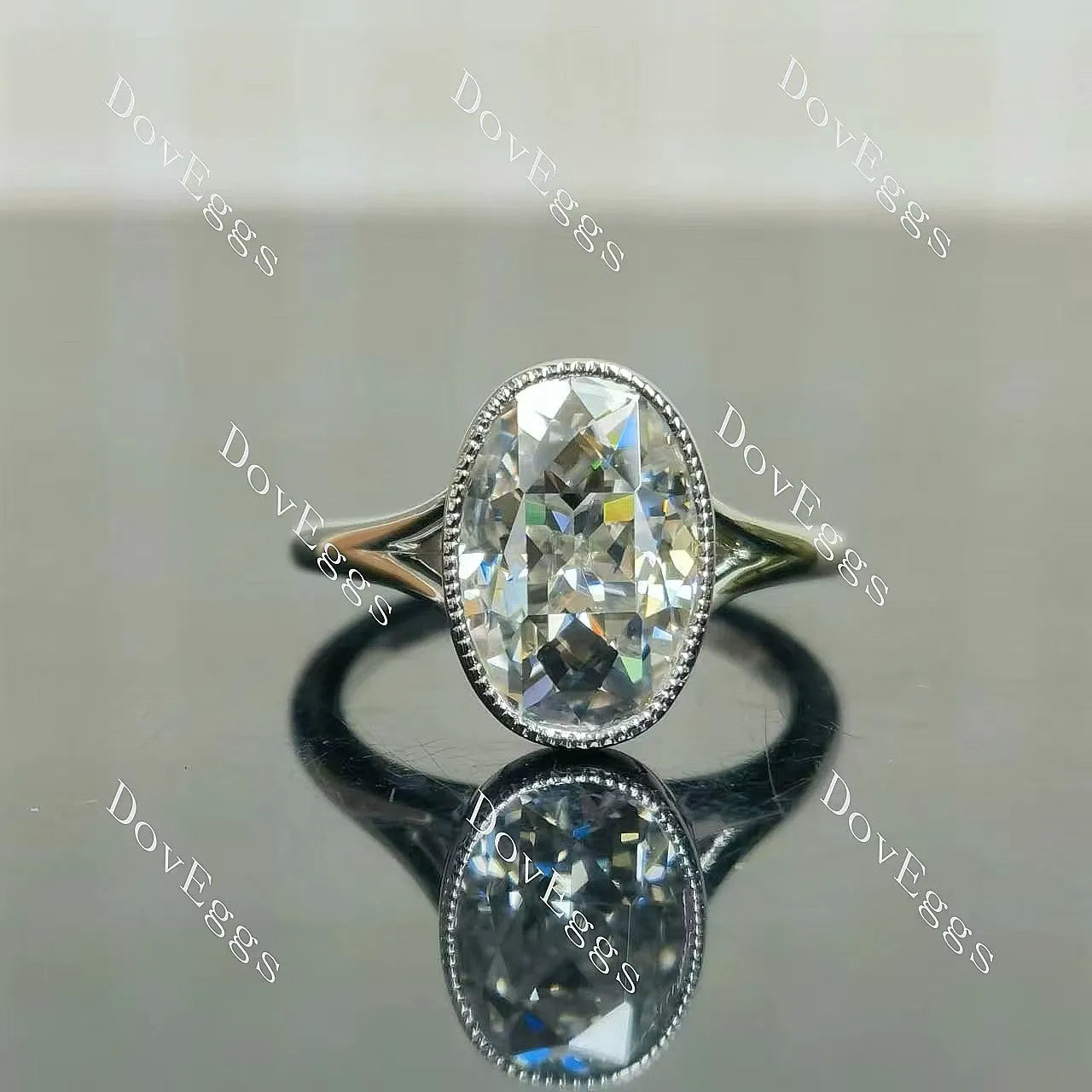 Oval bezel split shanks moissanite engagement ring| Doveggs