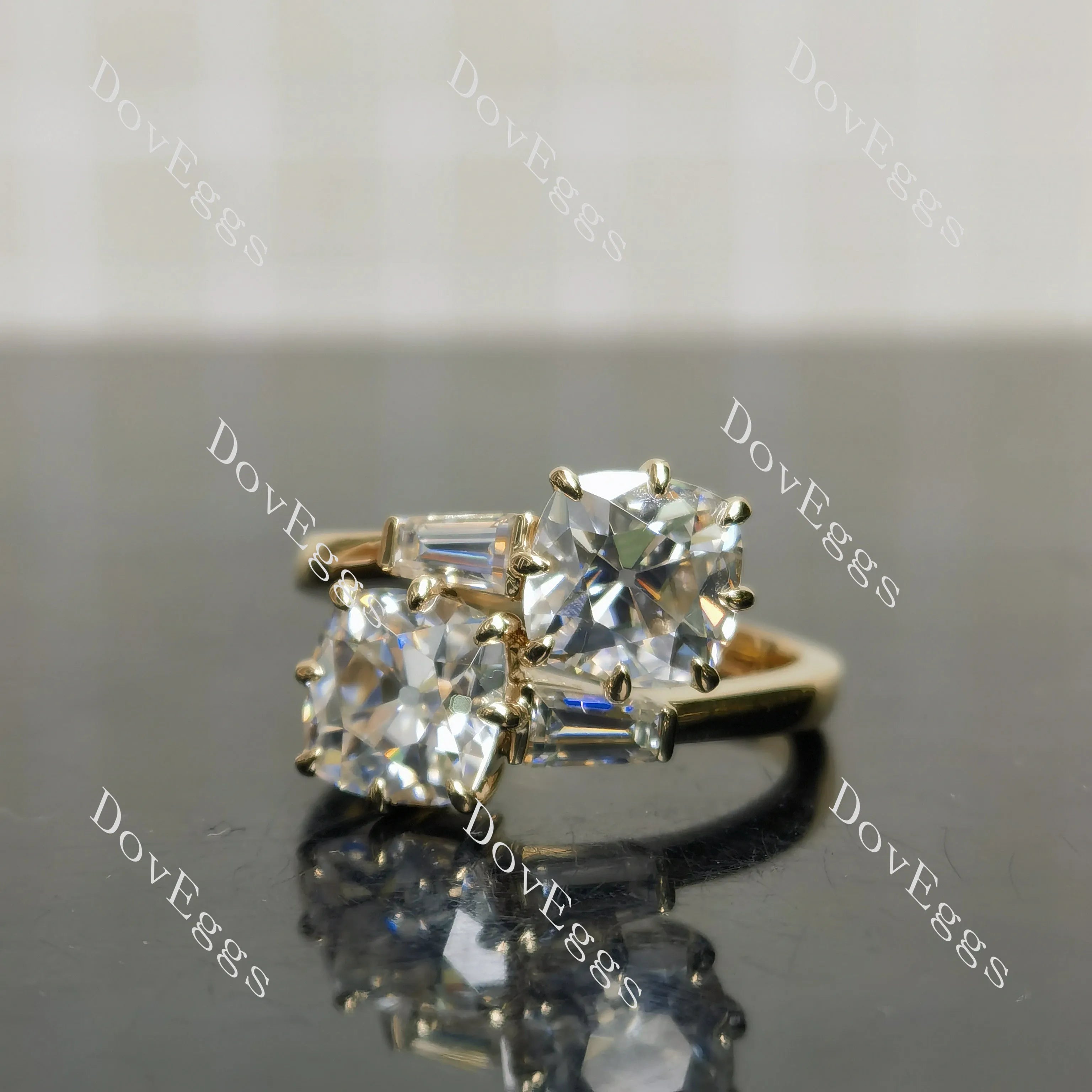 Cushion two stones moissanite engagement ring| Doveggs