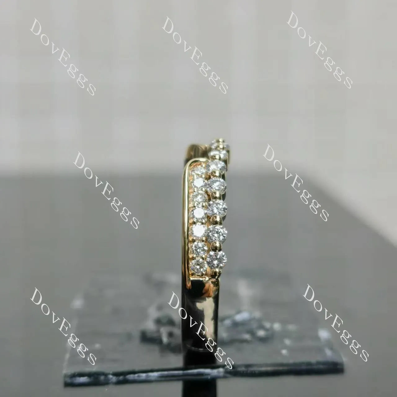 Round pave moissanite/colored gem/lab grown diamond wedding band-3.9mm band width | Doveggs