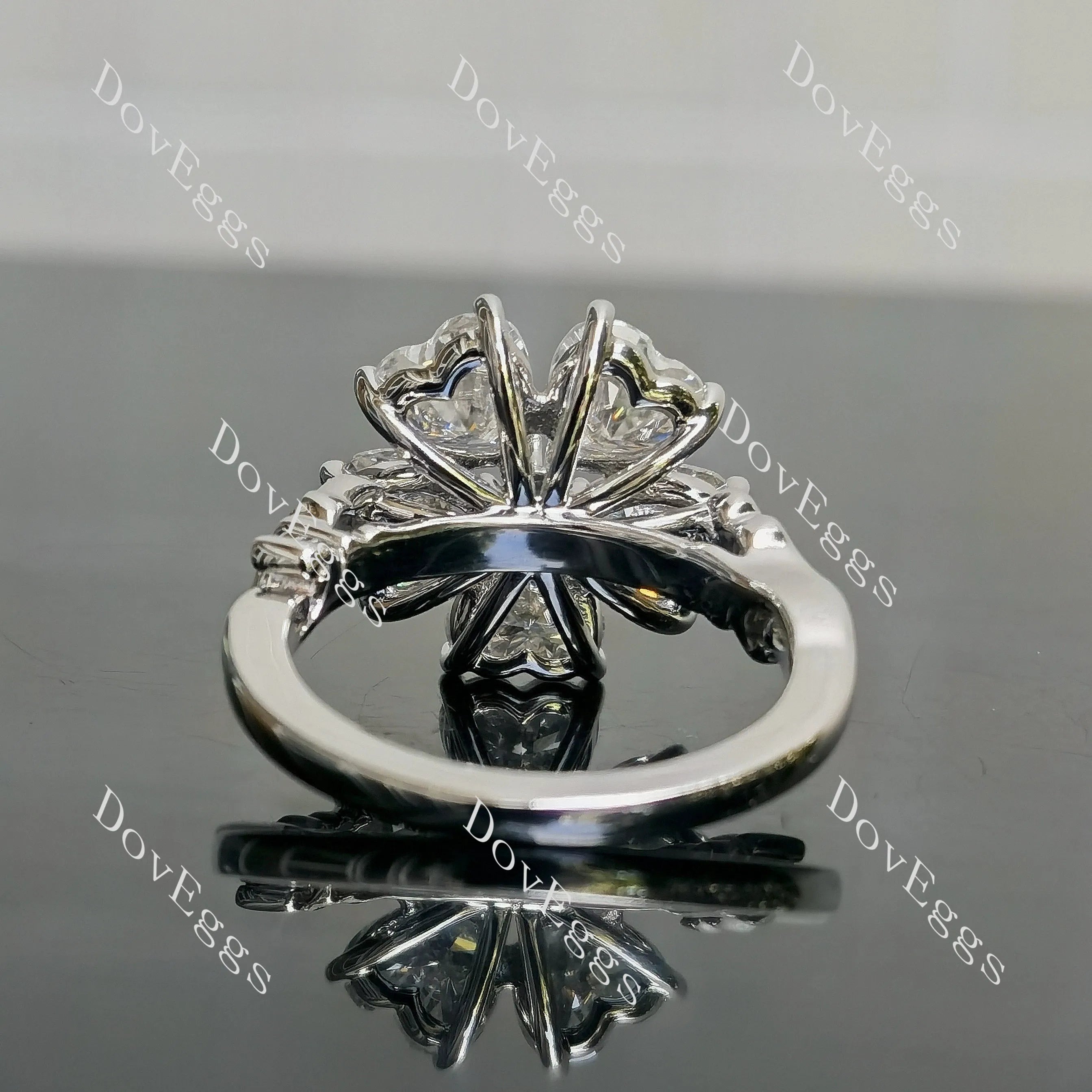 Heart floral art deco moissanite engagement ring/wedding band| Doveggs