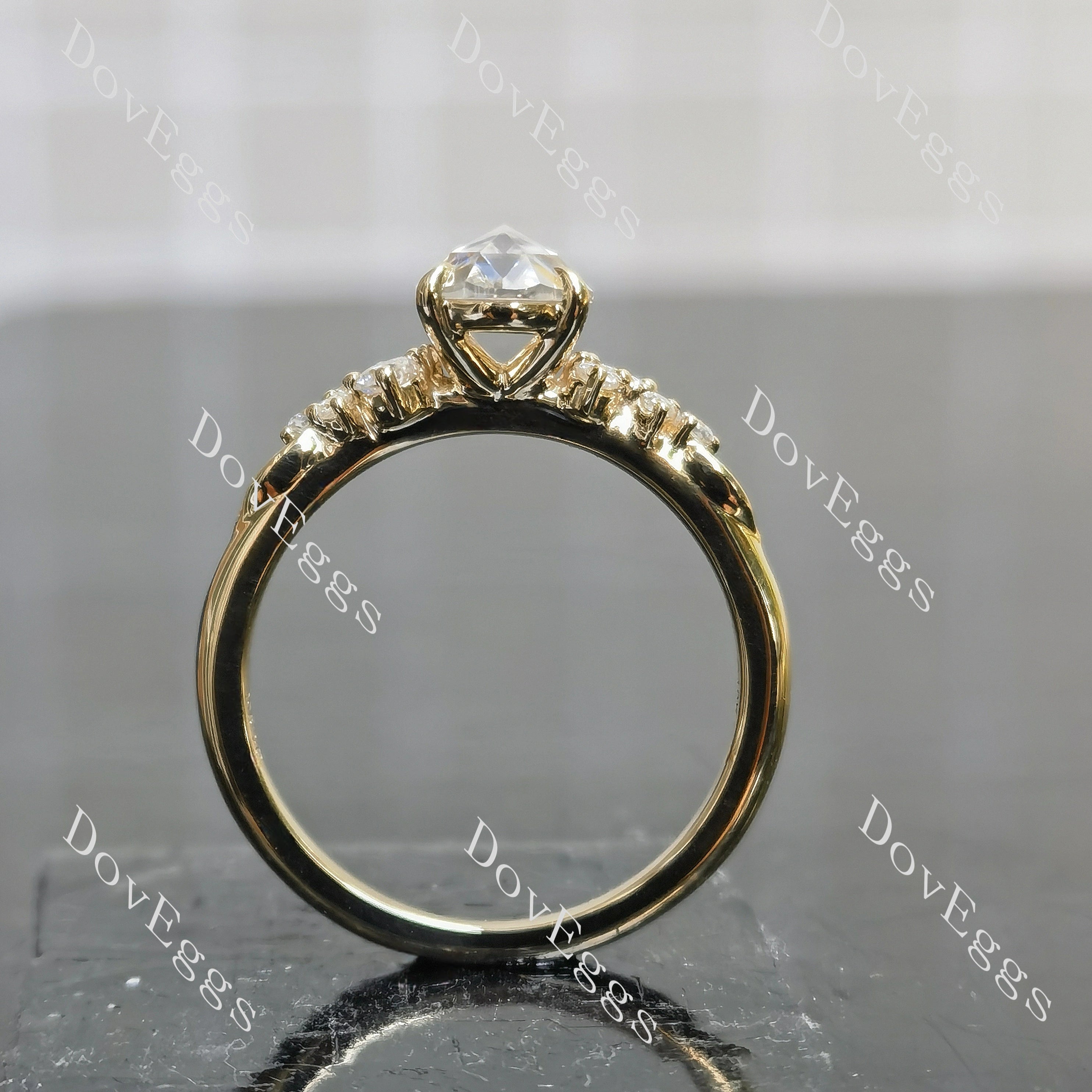 Oval side stone moissanite engagement ring| Doveggs