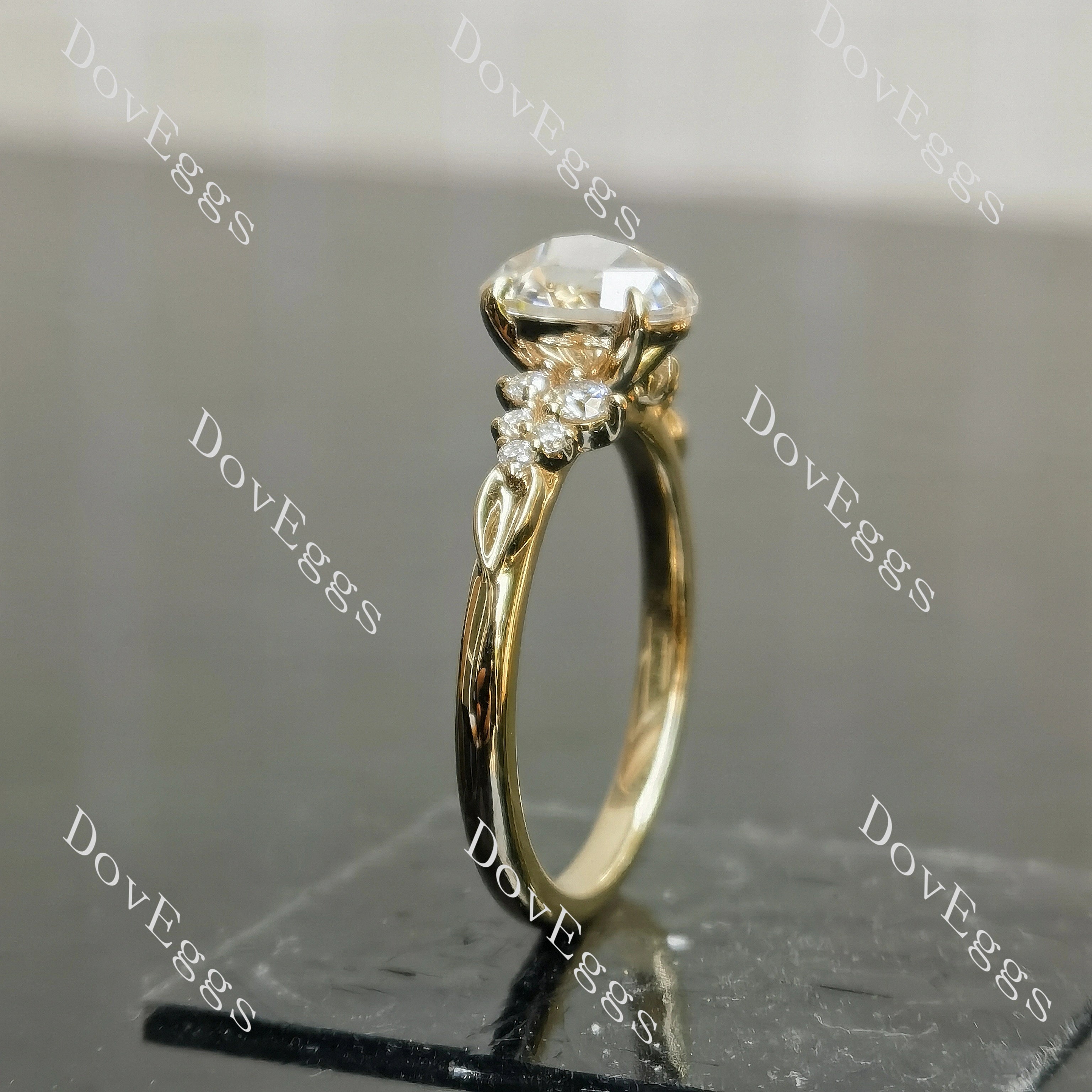 Oval side stone moissanite engagement ring| Doveggs