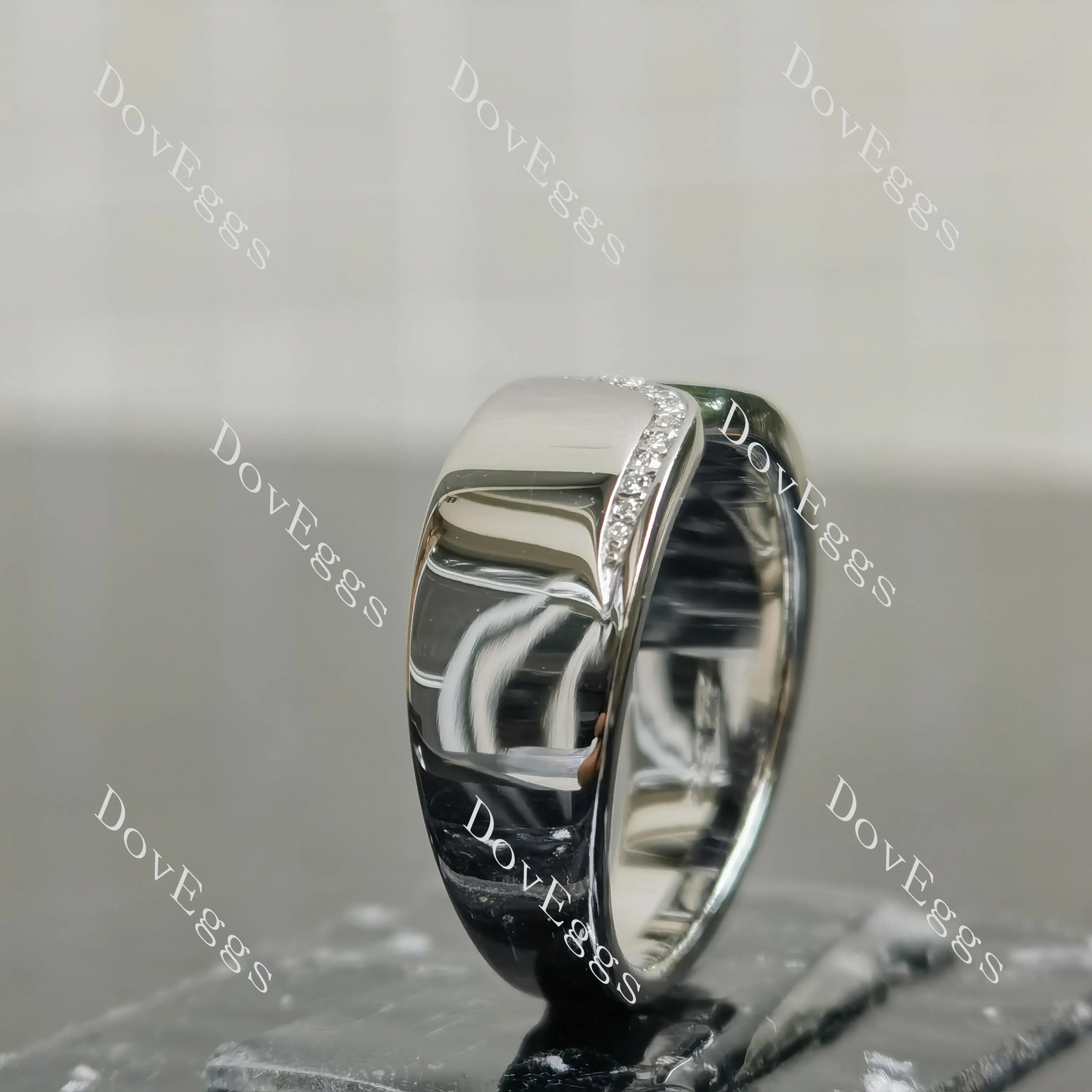 Round V-shaped pave moissanite wide wedding band-3.5-8mm band width| Doveggs