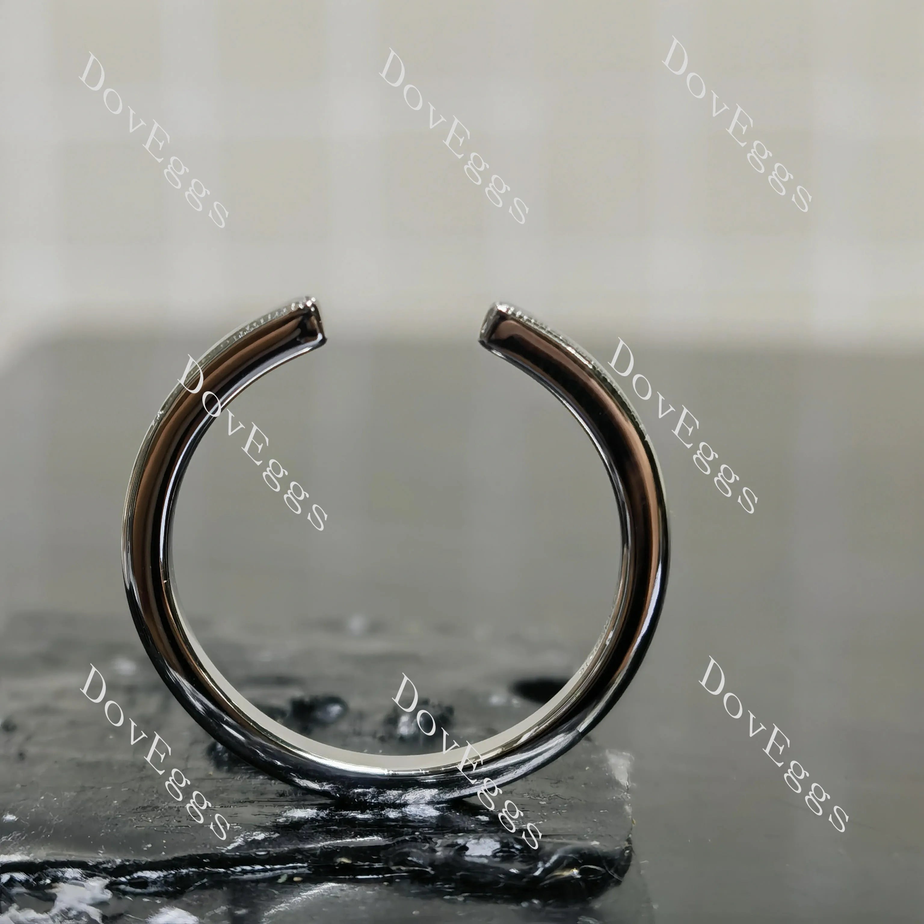 Stacking open plain wedding band-2.0mm band width| DovEggs