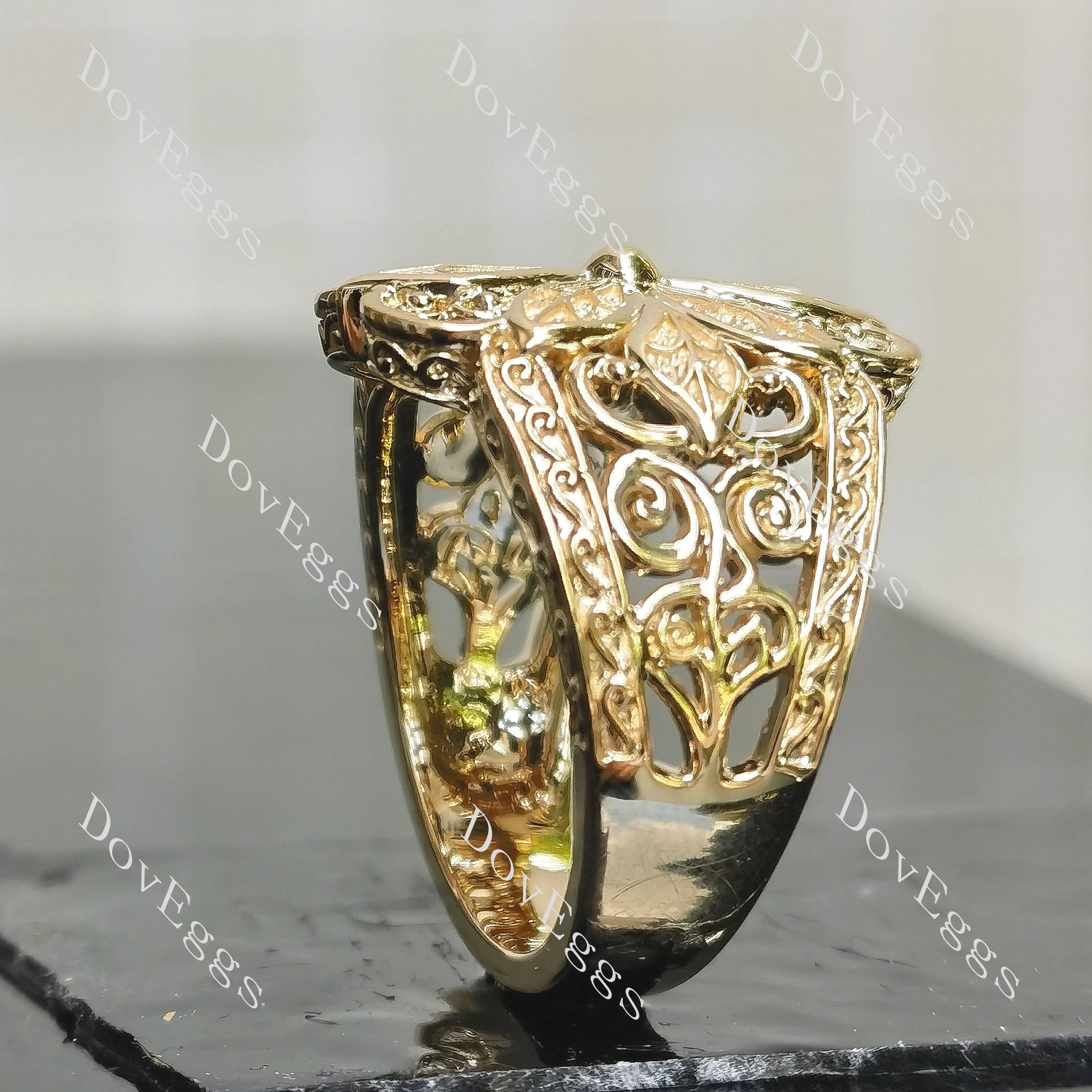 Vintage-Inspired floral carving plain band engagement ring| Doveggs