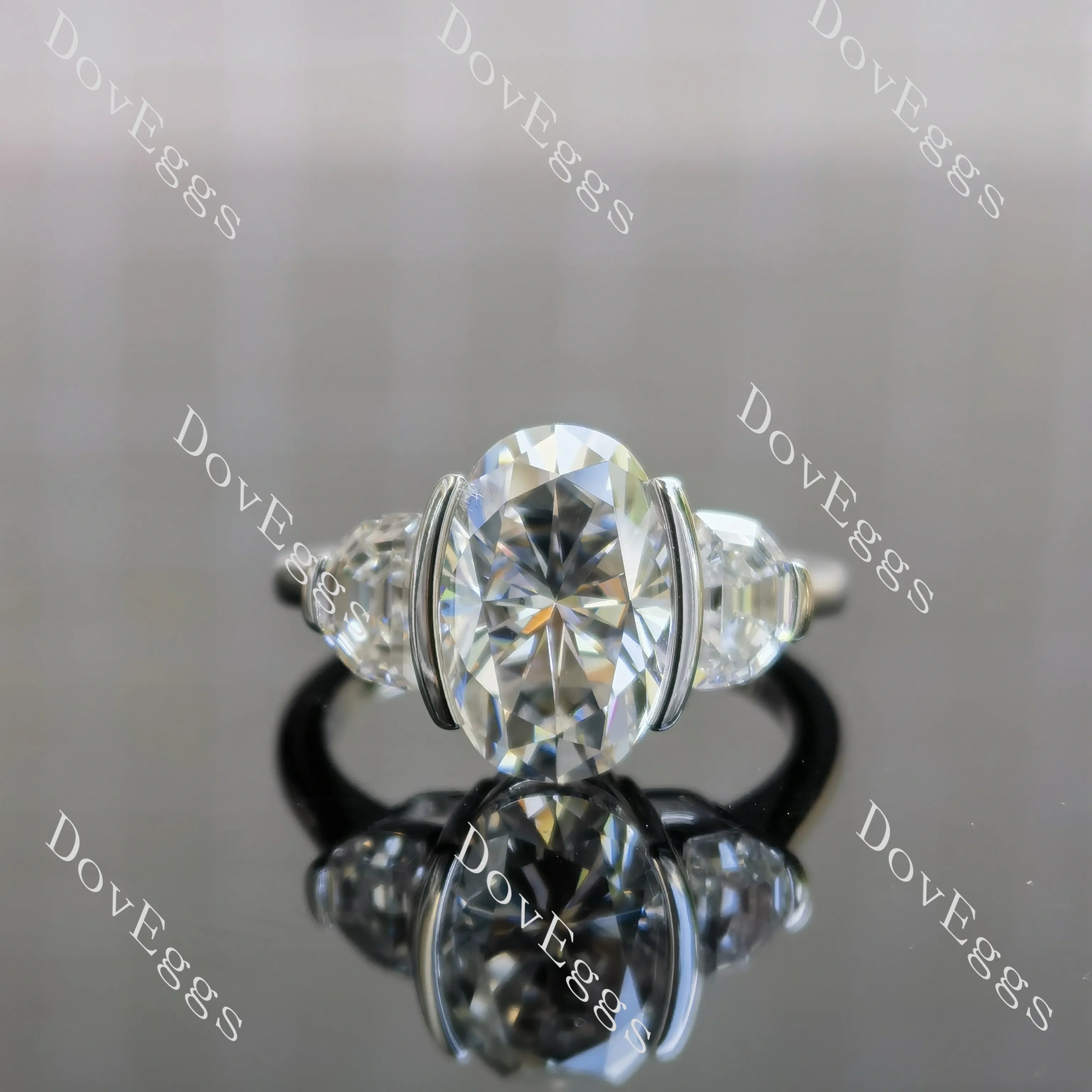 Oval three stones moissanite engagement ring| DovEggs