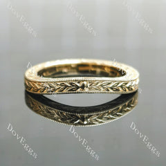Beth's golden vintage-Carved plain wedding band-2.5mm band width| DovEggs