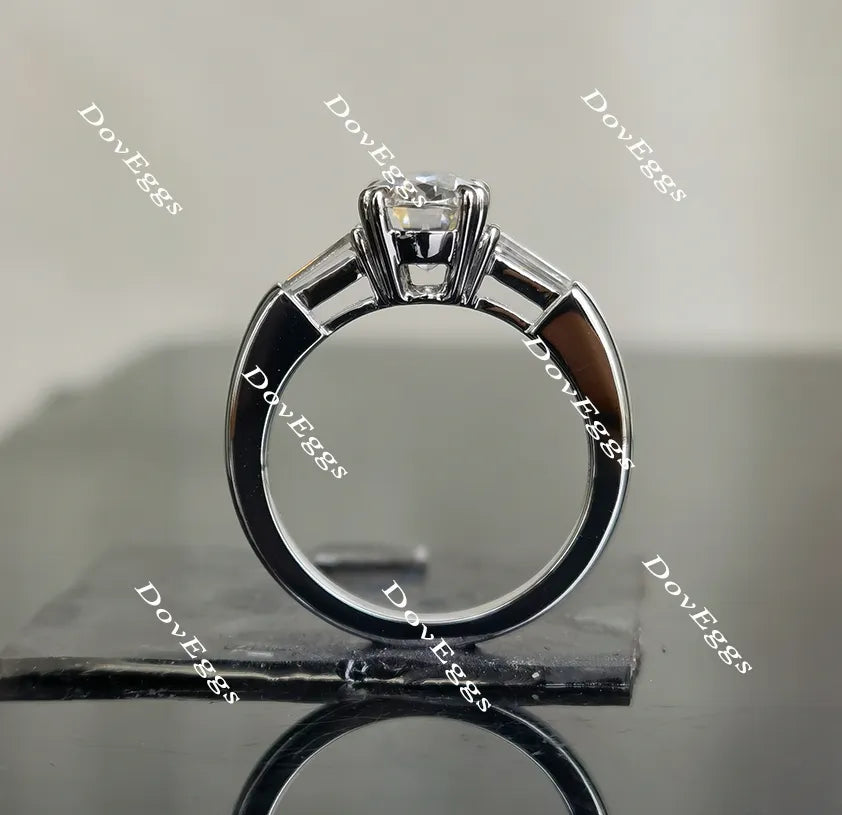 Oval three stones moissanite engagement ring| Doveggs