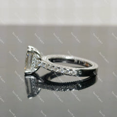(size 4.5) Doveggs 2ct emerald moissanite sterling silver engagement ring