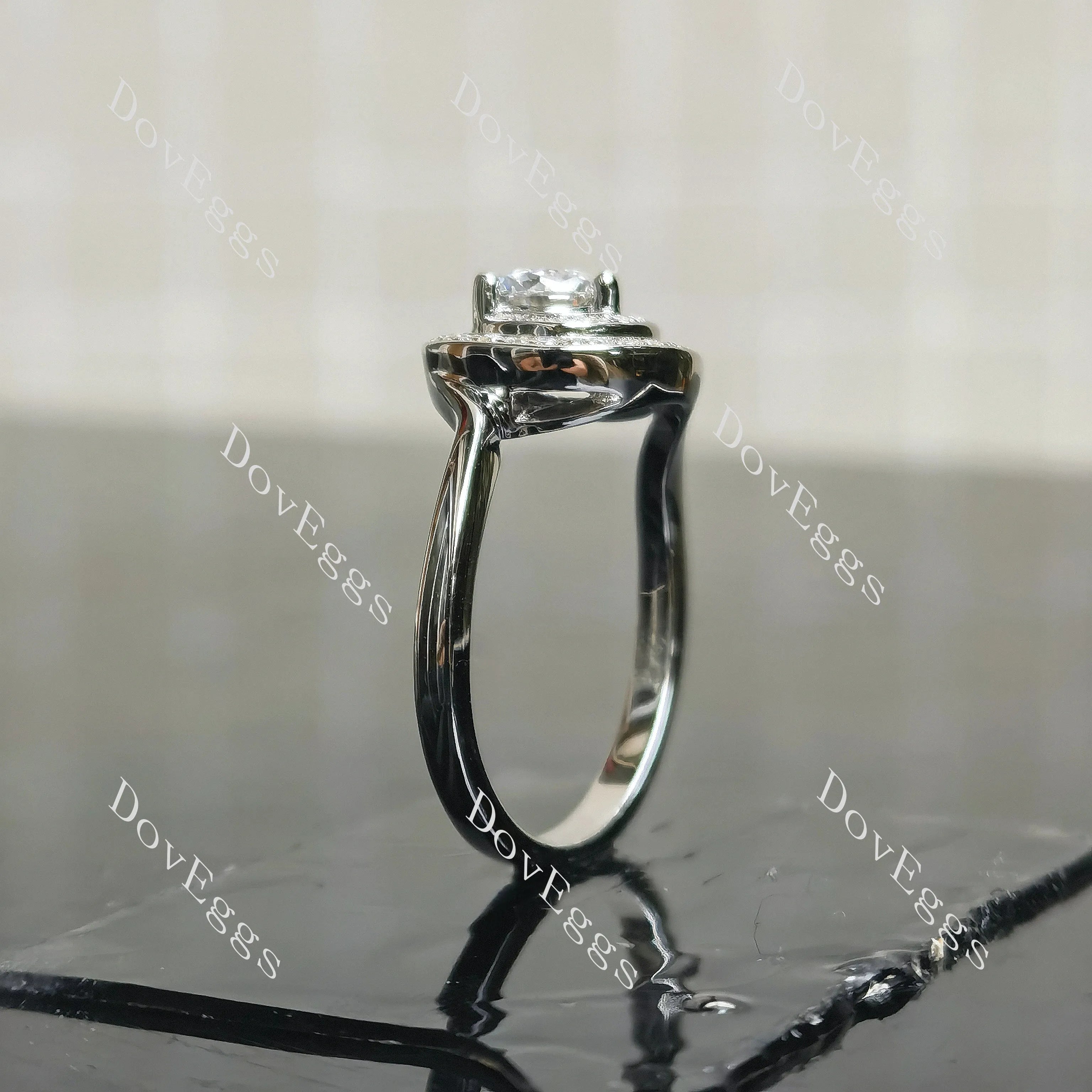 Doveggs round pave vintage wave moissanite engagement ring