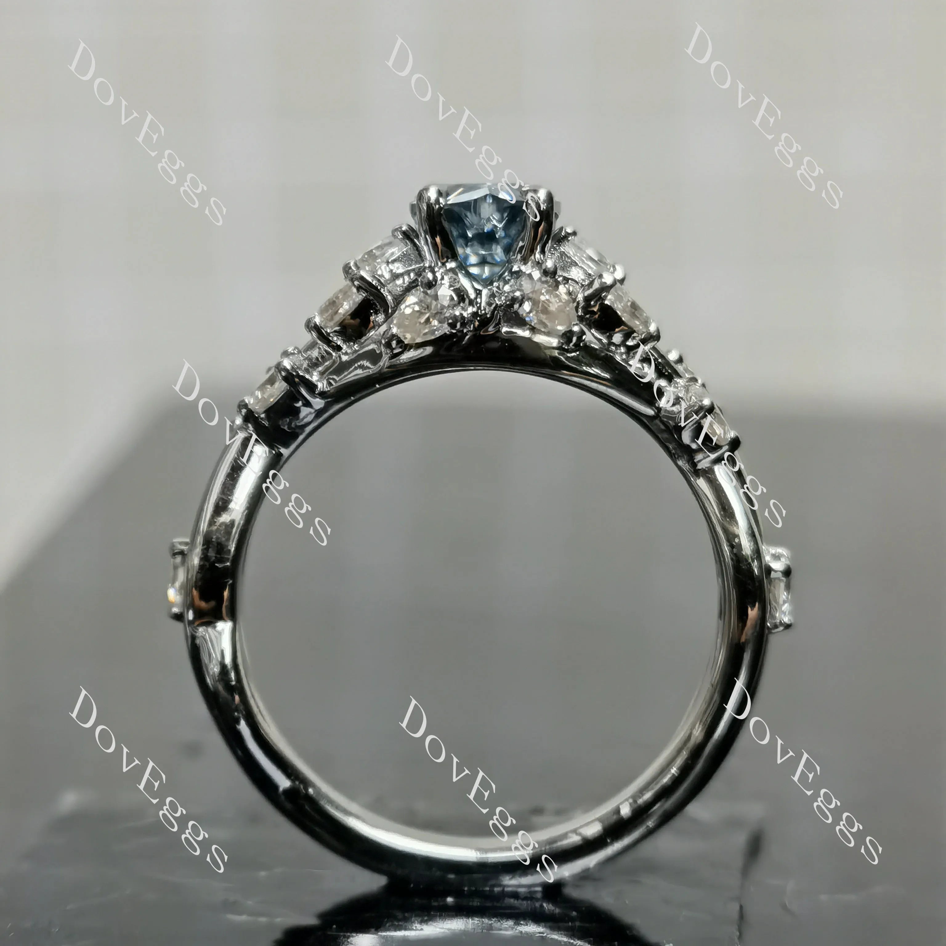(size 9)Doveggs sterling silver 1.5ct Pear moissanite engagement ring set
