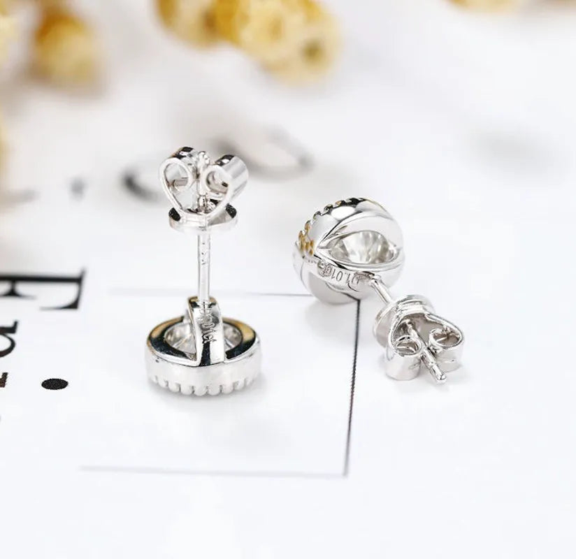 Doveggs bezel setting round moissanite stud earrings for women