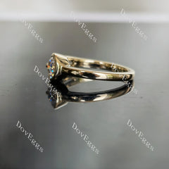 Doveggs 0.5ct round solitaire moissanite engagement ring