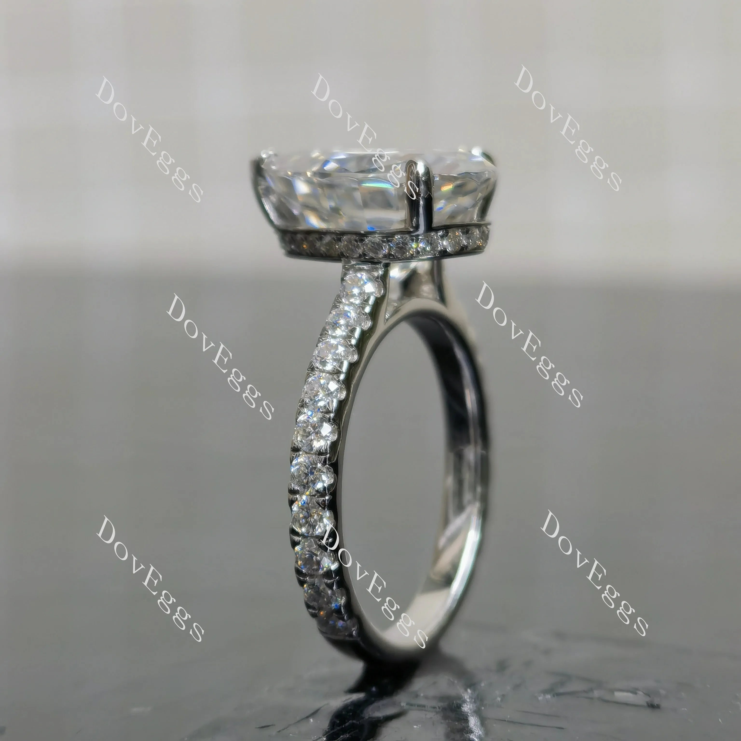 (size 6.5) Doveggs sterling silver 6ct pear pave moissanite engagement ring