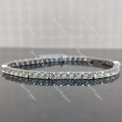 (8 inches) Doveggs 4mm round moissanite tennis bracelet